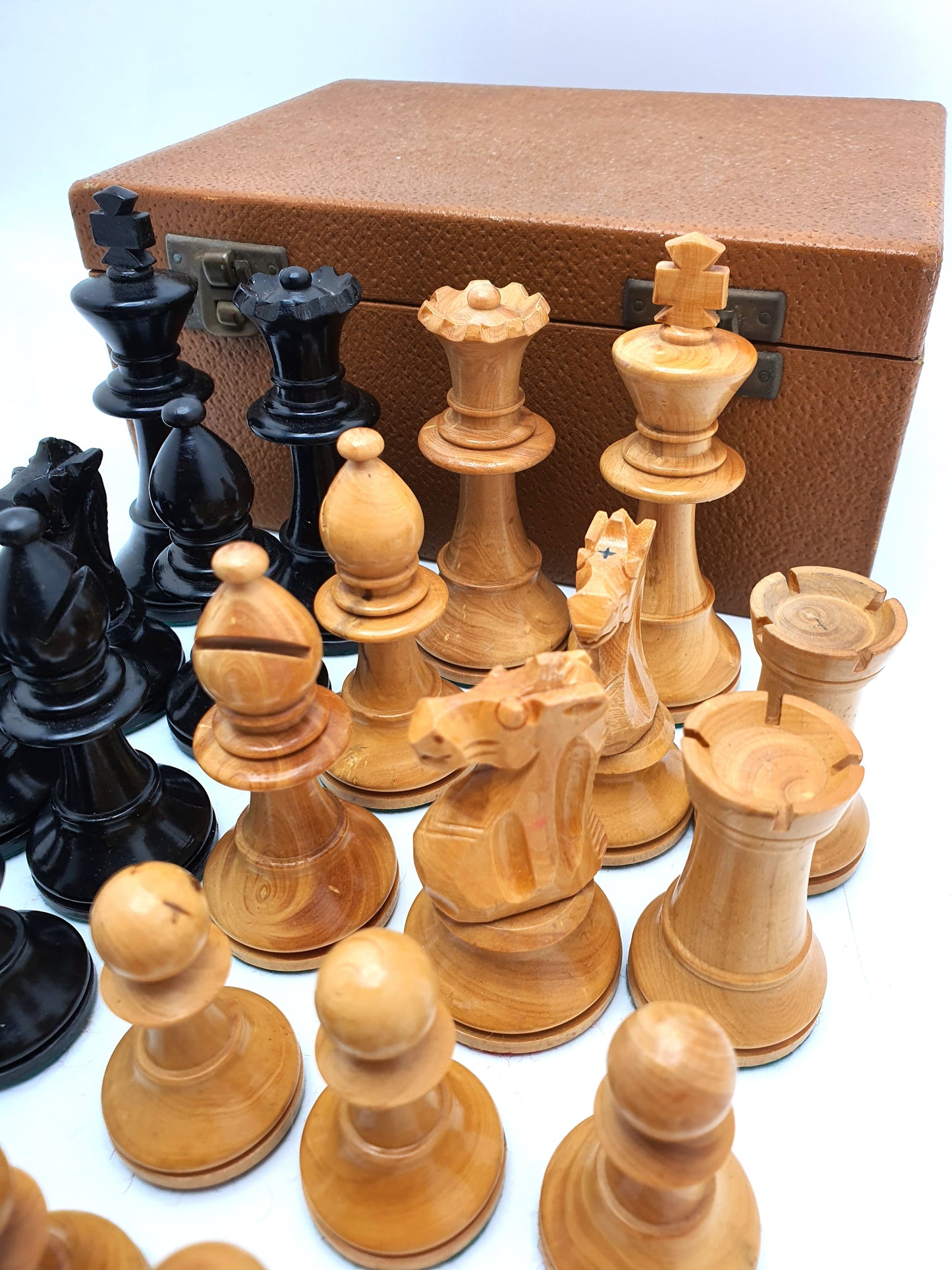Good Staunton Style Chess Set – circa 1930