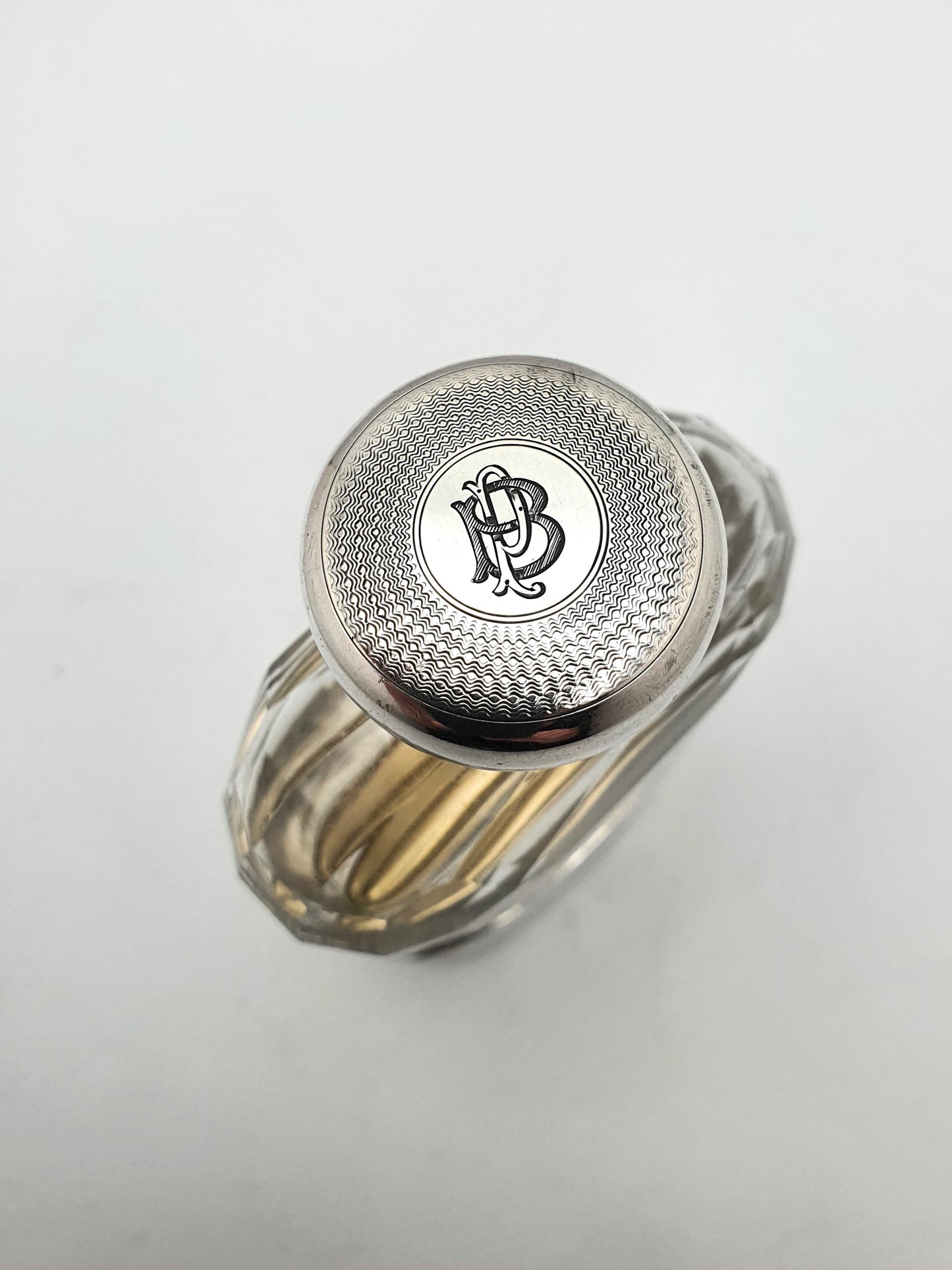 Superb Antique Silver and Cut-Glass Hip Flask – London, 1919