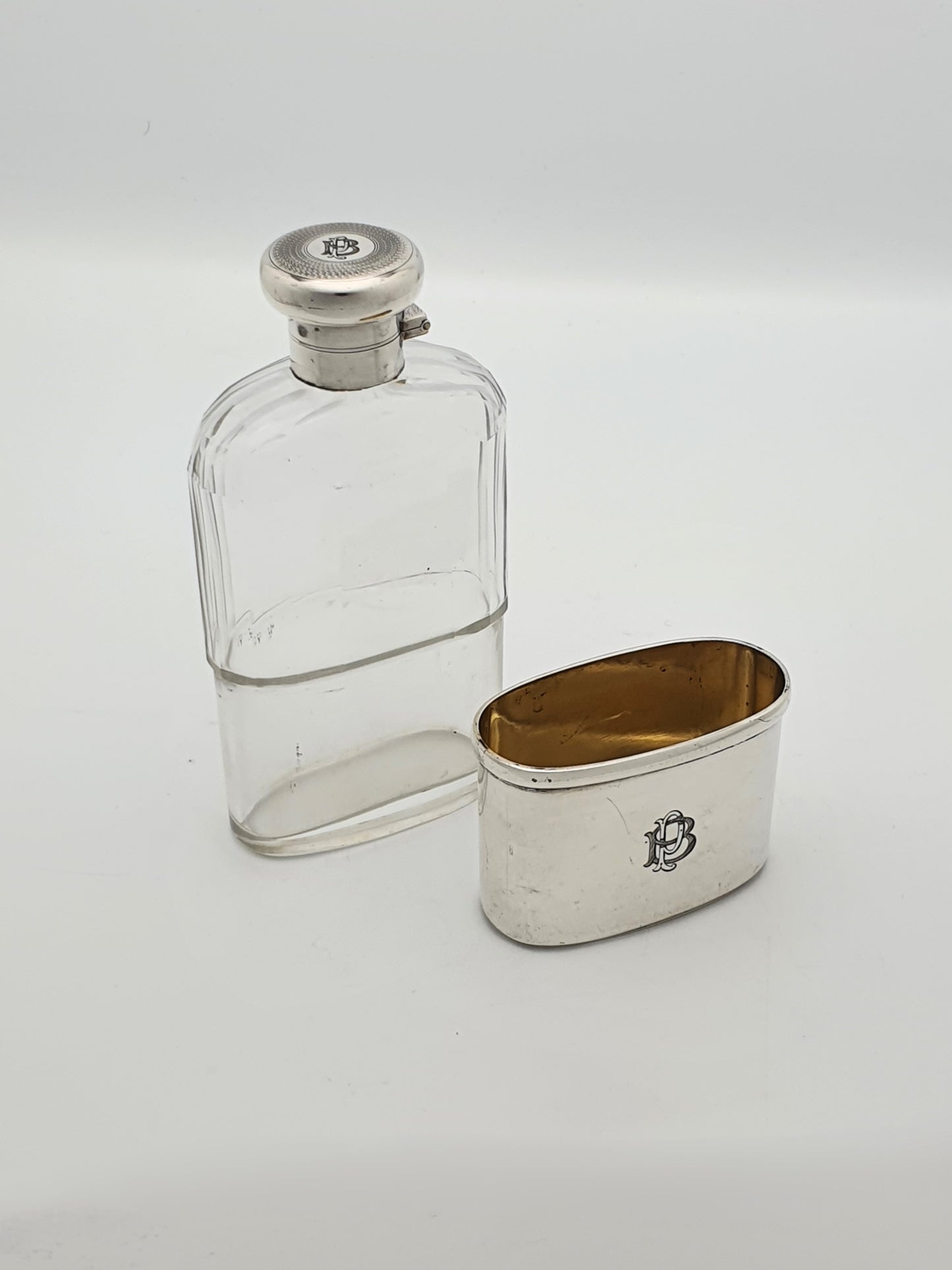 Superb Antique Silver and Cut-Glass Hip Flask – London, 1919
