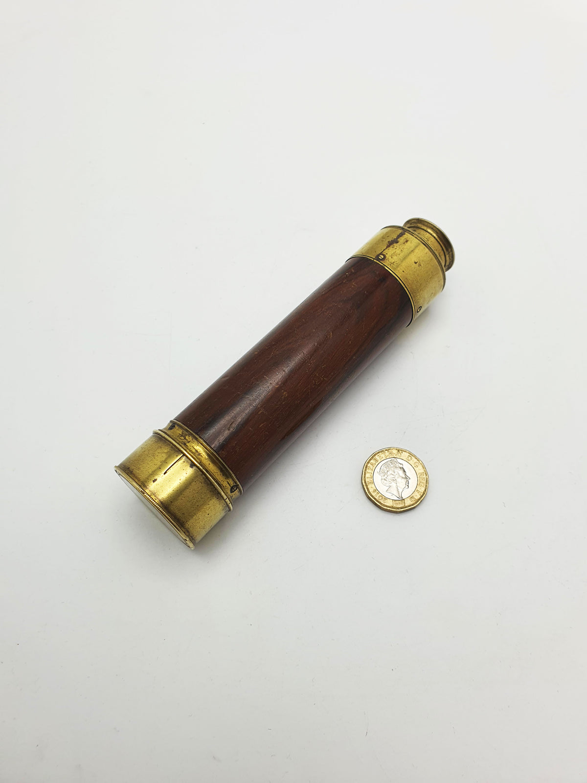 Handsome Antique Brass Telescope - Thomas Harris & Son, Opticians to the Royal Family – circa 1870
