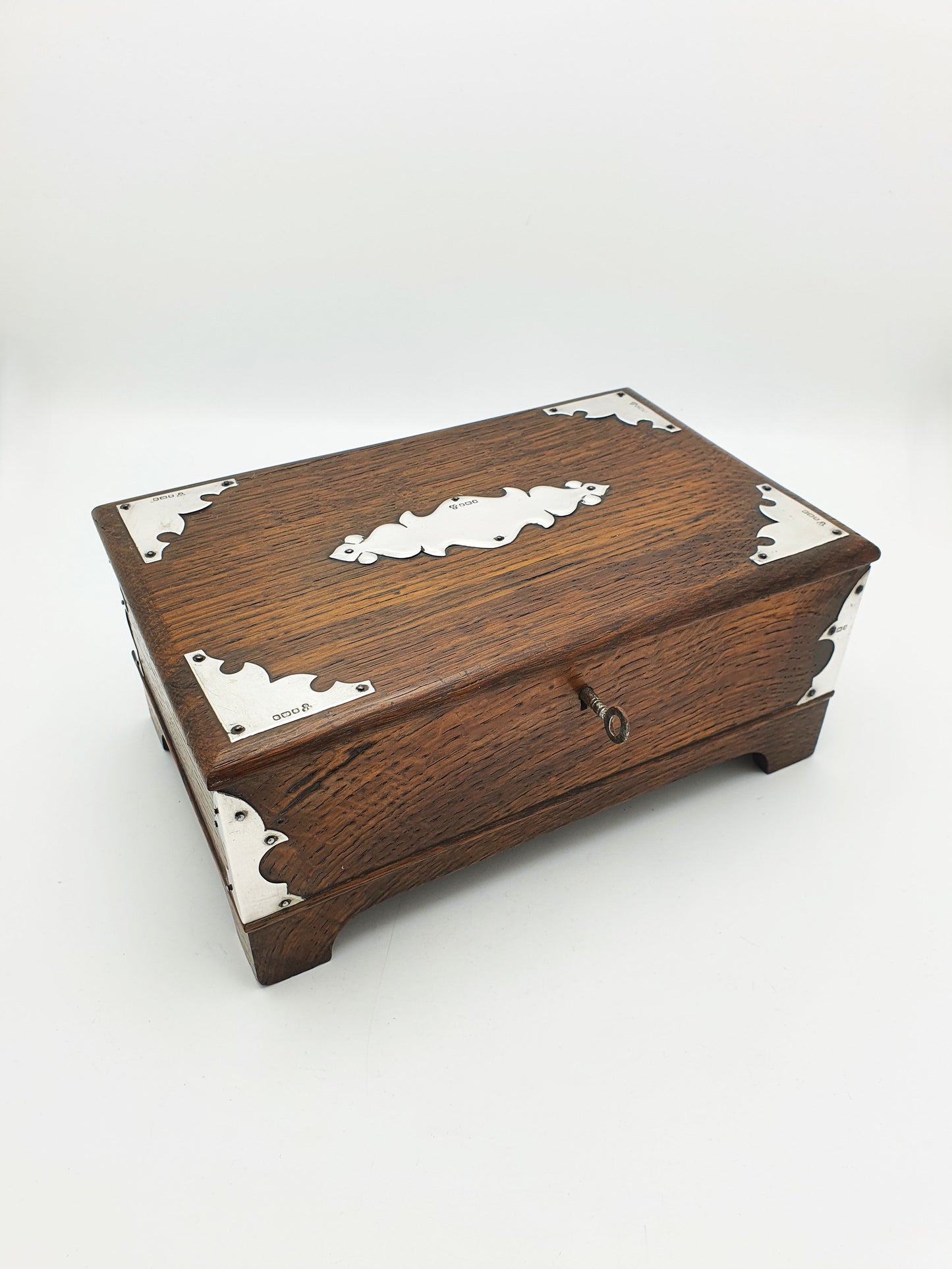 Splendid Antique Edwardian Oak Cigar Box With Sterling Silver Mounts - 1908