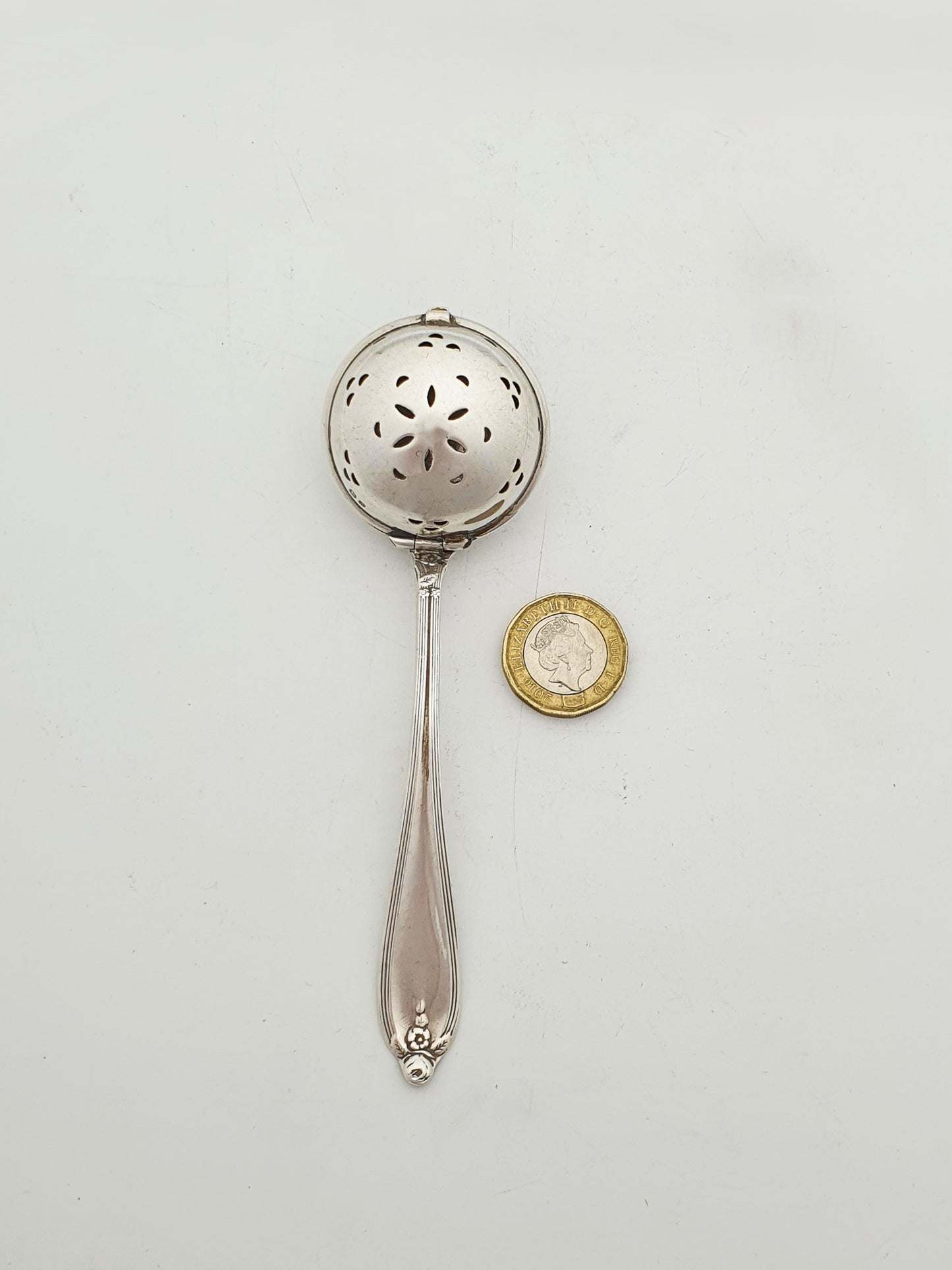 Antique George V Sterling Silver Hinged Tea Infuser Spoon - 1922