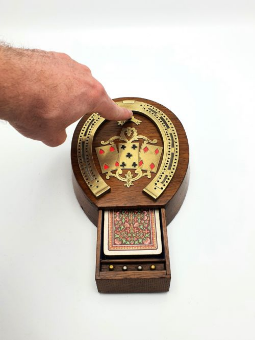 Prächtiges viktorianisches Cribbage-Brett aus Eiche und Messing – um 1890