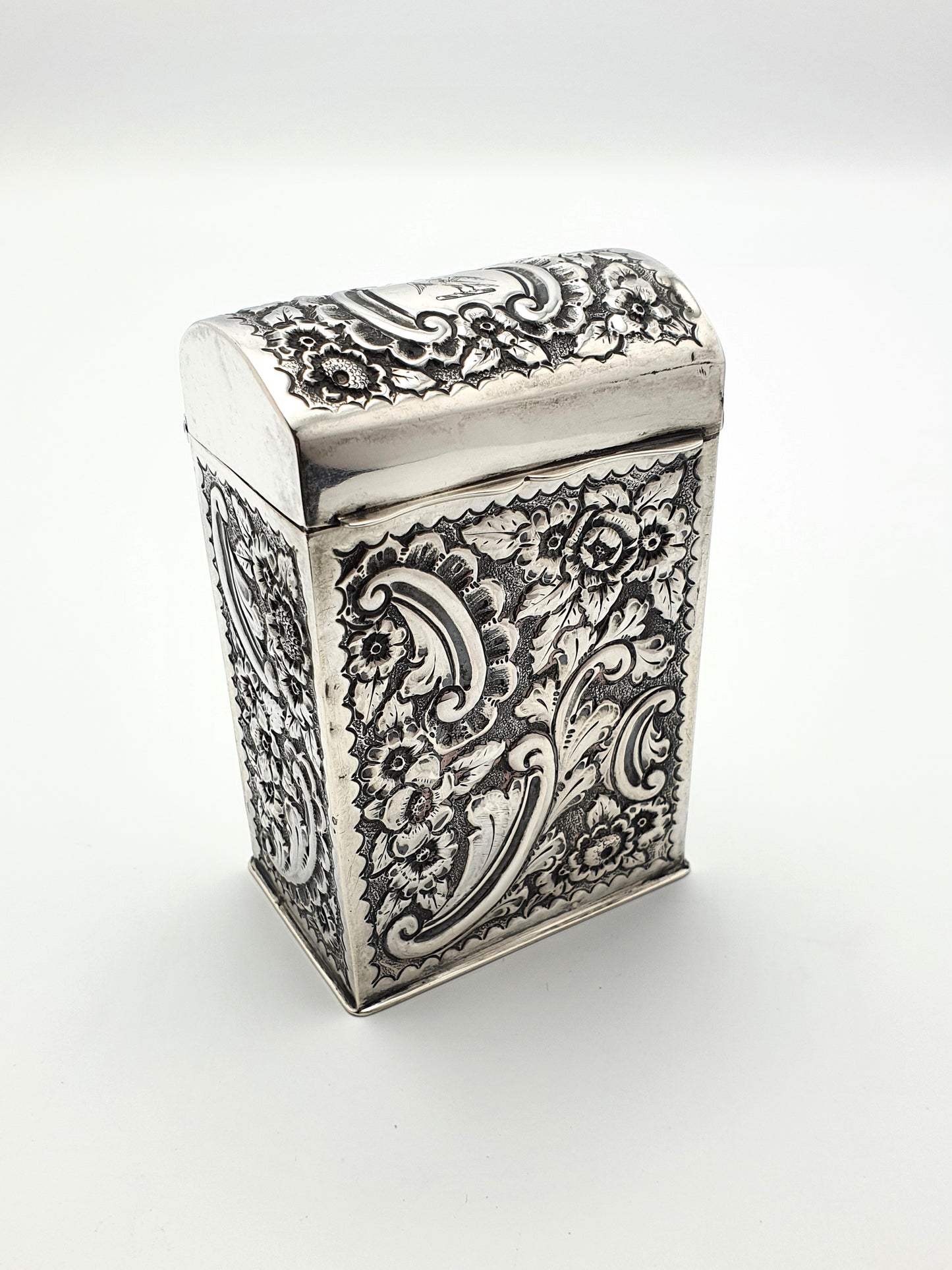 Gorgeous Victorian silver card box – Chester, 1899