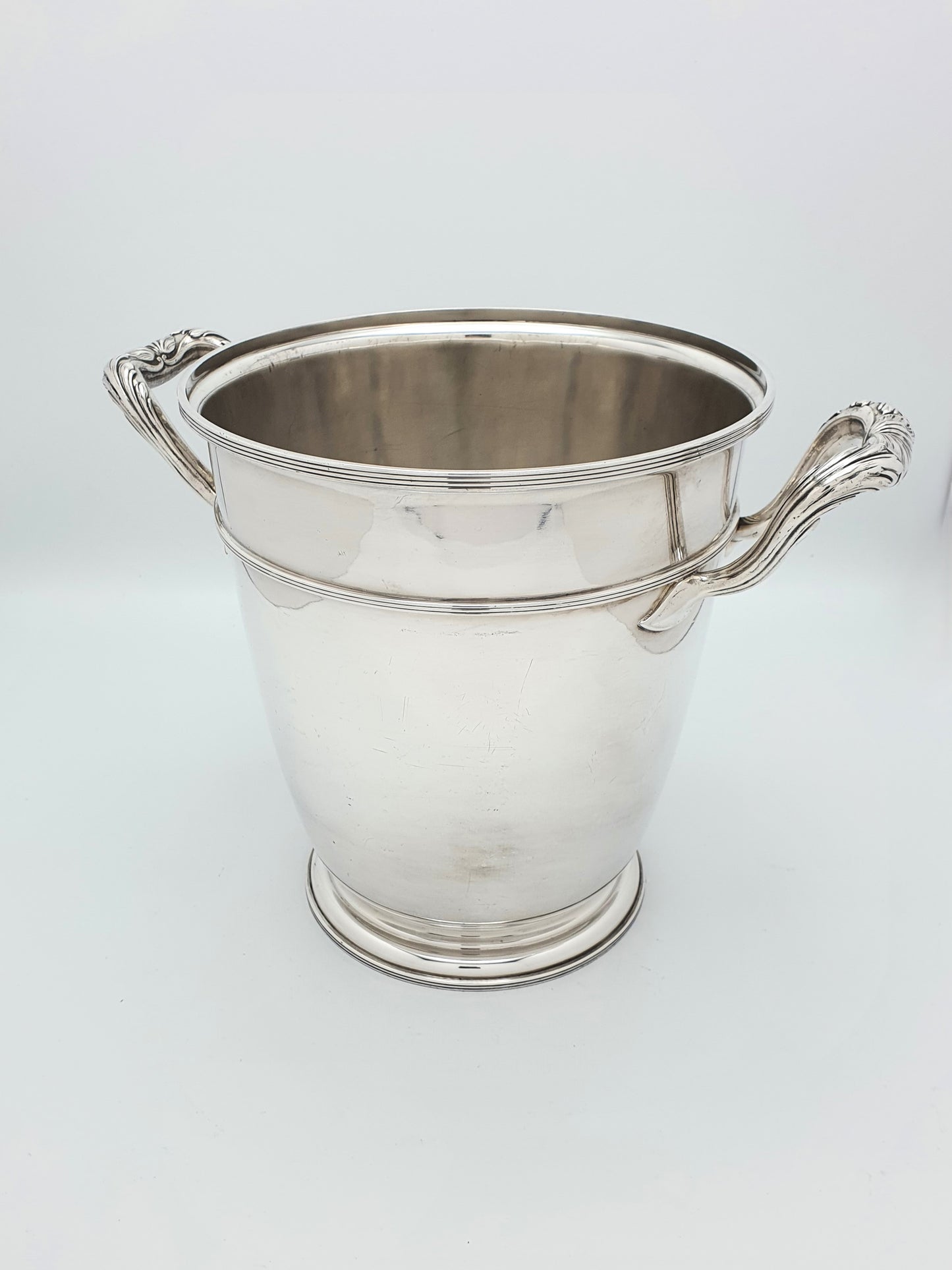 Gorgeous American Antique Silver-Plated Champagne Bucket - circa 1920