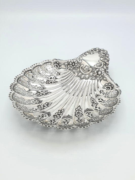 Stunning Antique Edwardian Solid Silver Serving Dish - 1906
