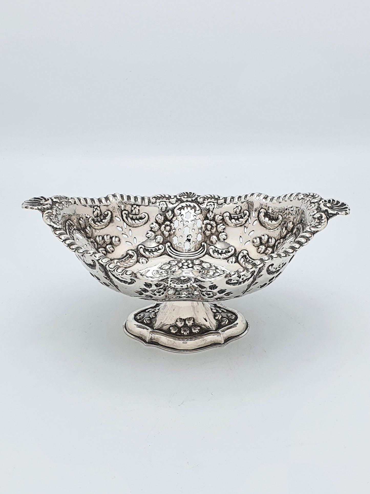 Lovely Victorian Solid Silver Basket - 1900