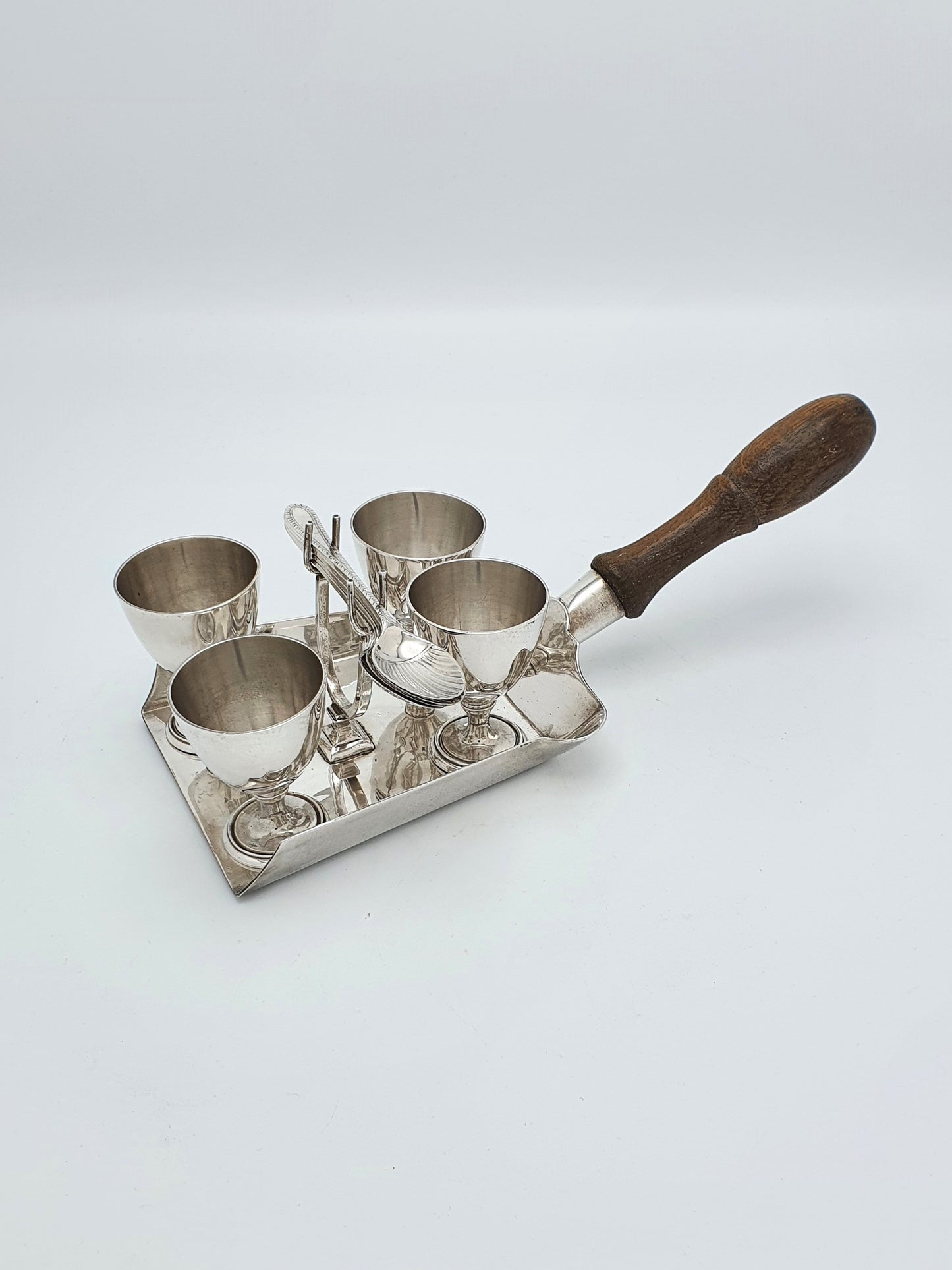 Rare Victorian Novelty Silver Plated Egg Cruet - circa 1890