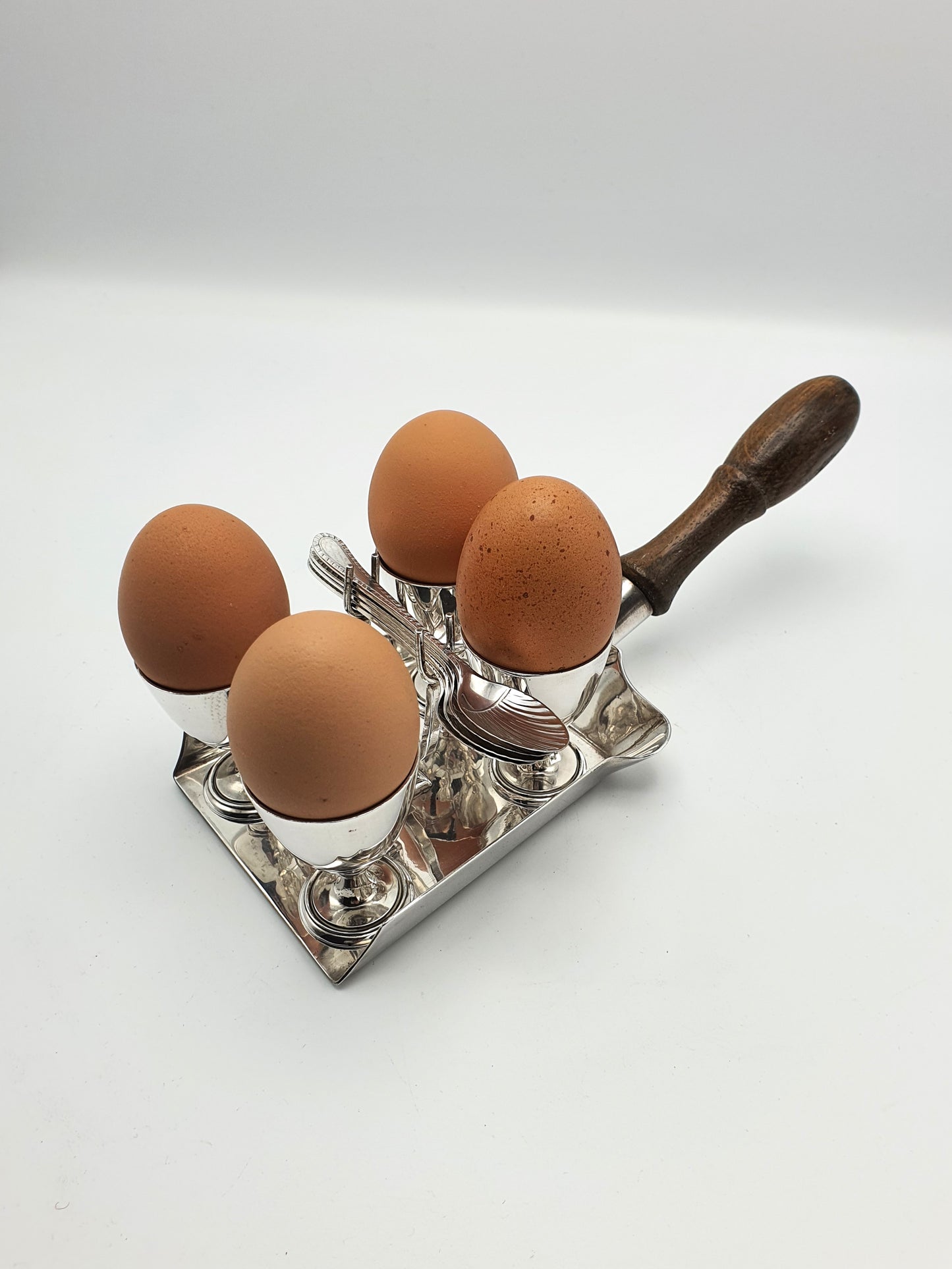 Rare Victorian Novelty Silver Plated Egg Cruet - circa 1890