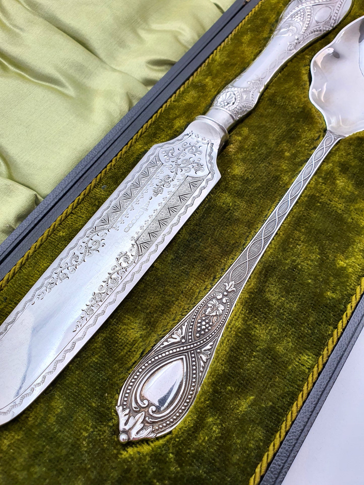 Good Edwardian Cased Silver-Plated Serving Set – circa 1905