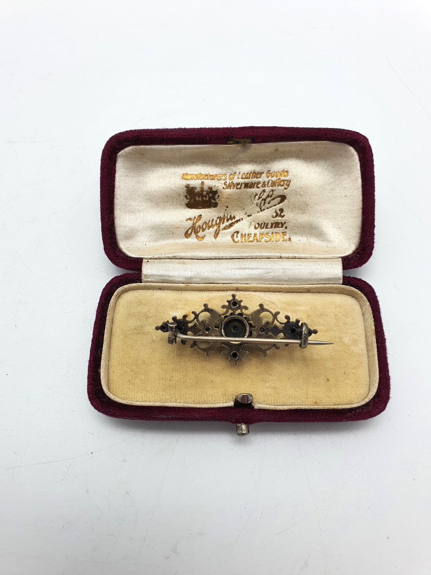 Nice Colourful Victorian Enamelled Brooch – circa 1890