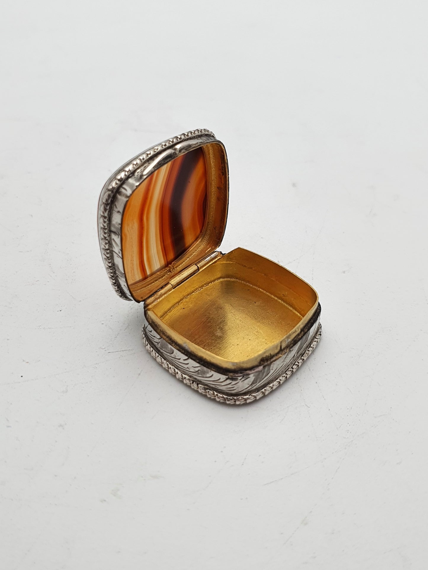 Nice Vintage Continental Silver and Polished Stone Topped Pill Box – circa 1960