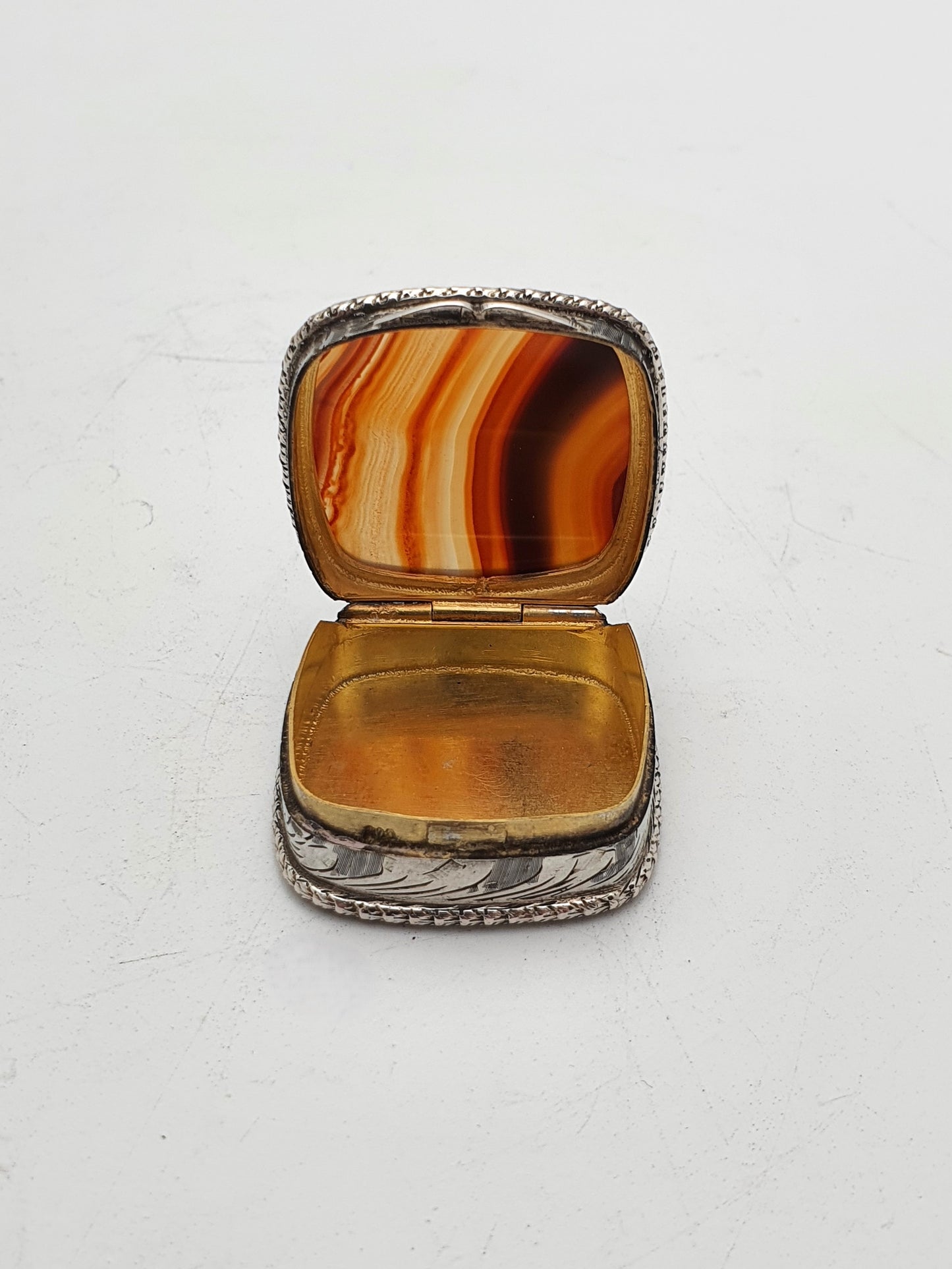 Nice Vintage Continental Silver and Polished Stone Topped Pill Box – circa 1960