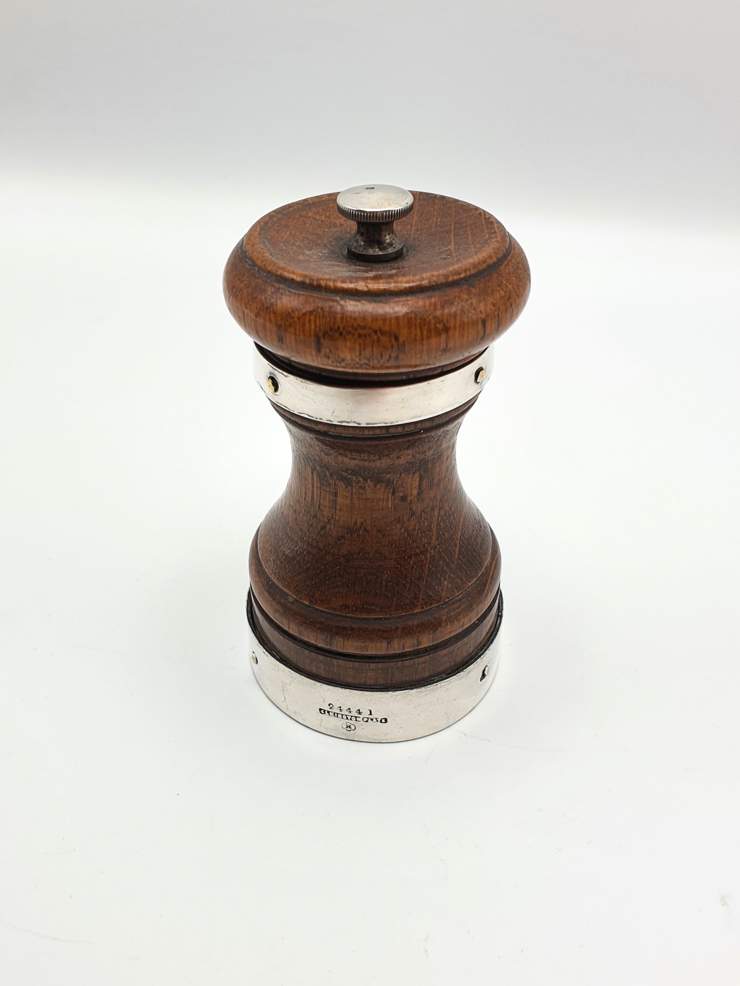 Lovely Elkington and Co Oak and Silver-Plated Pepper Mill – 1928