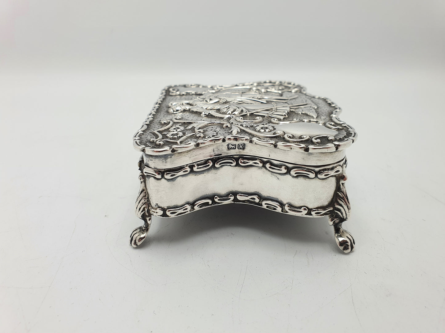 Gorgeous Antique Edwardian Silver Jewellery Box - 1910