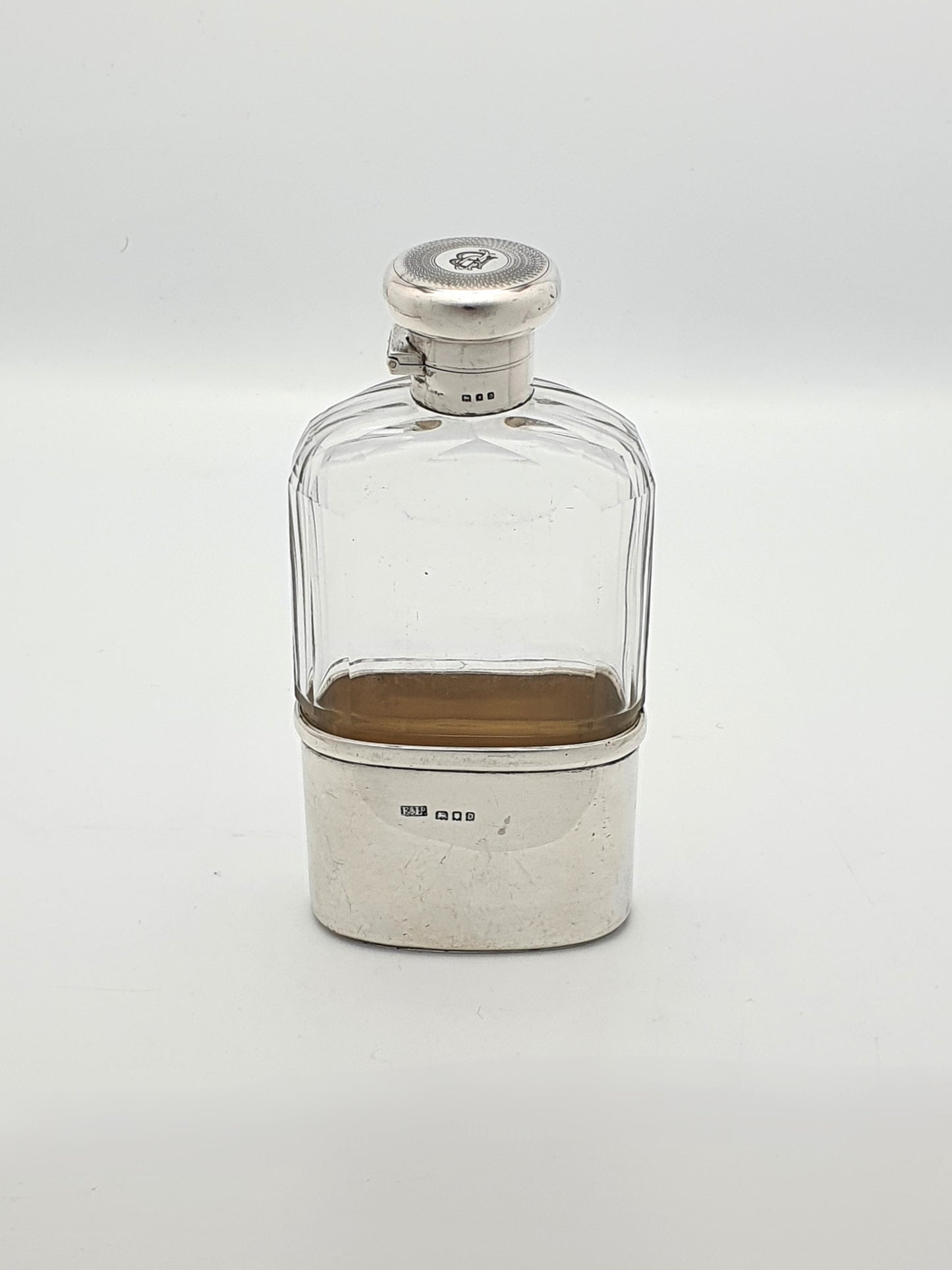 Superb Antique Silver and Cut-Glass Hip Flask – London, 1919