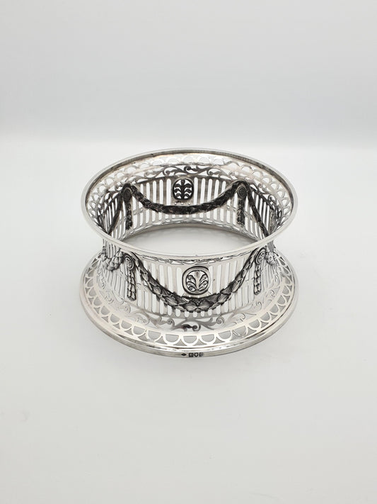 Lovely Antique Irish Style Solid Silver Dish Ring – London, 1903