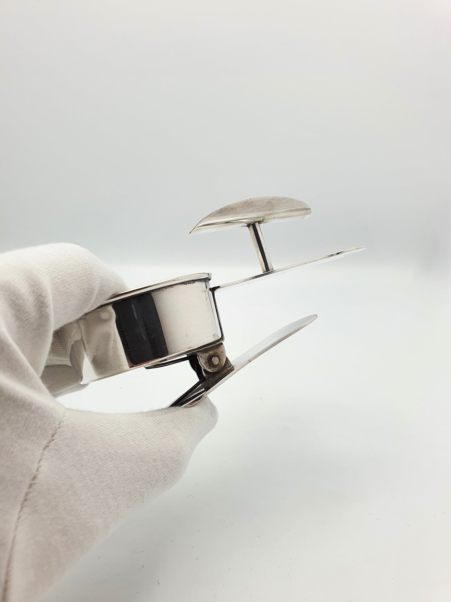 Unusual Antique Asprey Silver-Plated Clip-On Ash Tray – circa 1920