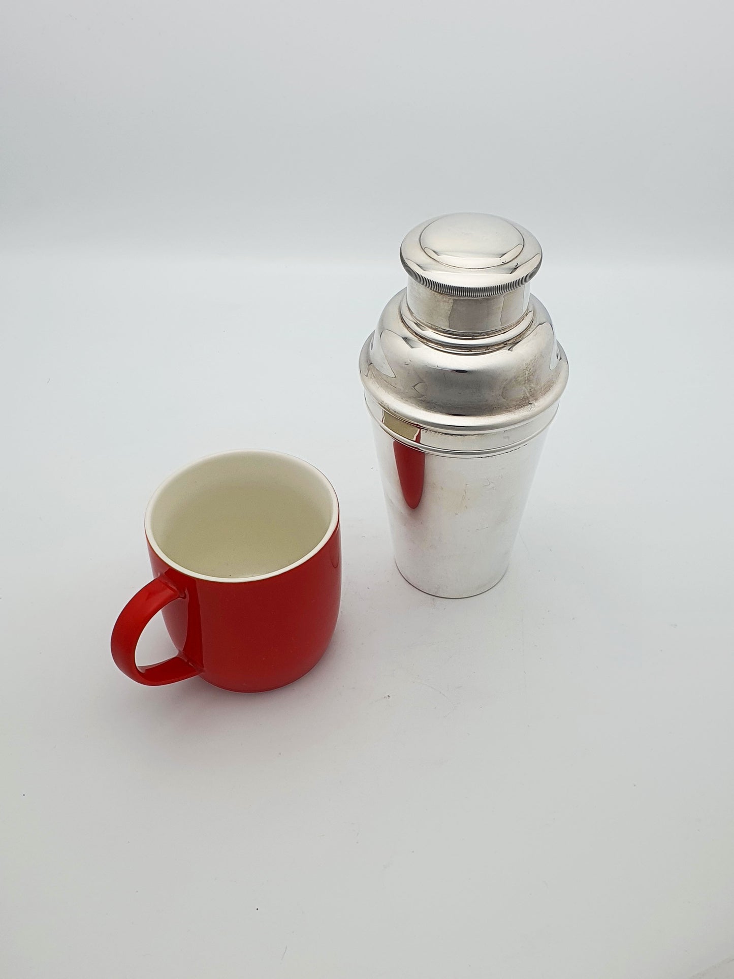 Art Deco Silver-Plated Cocktail Shaker with Built in Ice Breaker – circa 1920’s