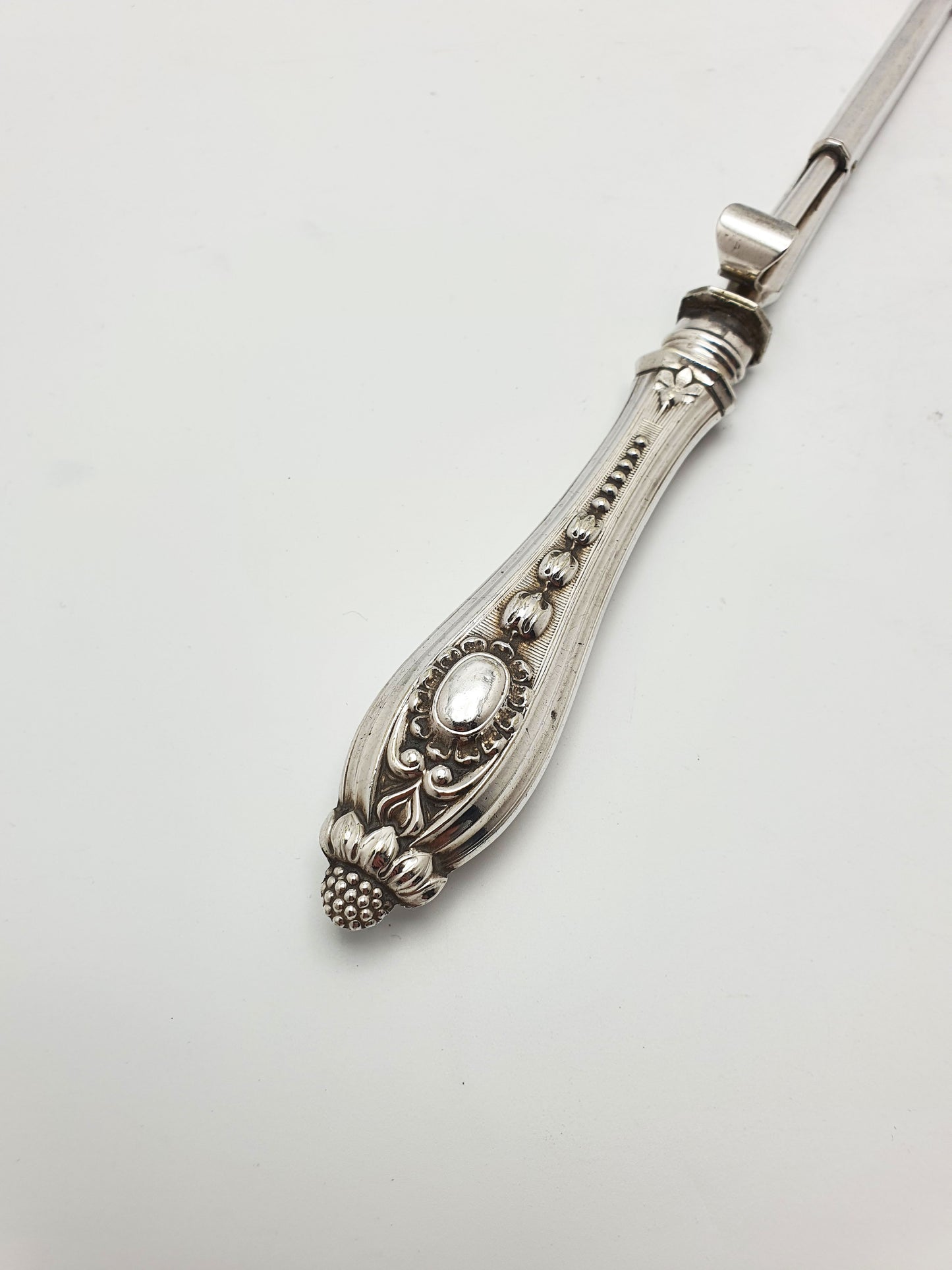 Rare Antique Victorian Elkington Spring Loaded Stilton Scoop – 1879