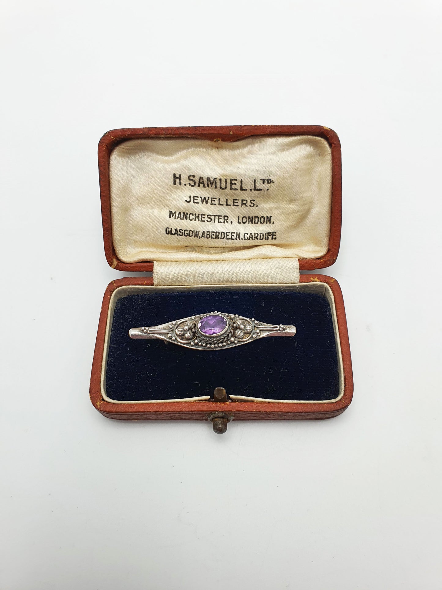Lovely Antique Edwardian Silver and Purple Amethyst Bar Brooch – circa 1905