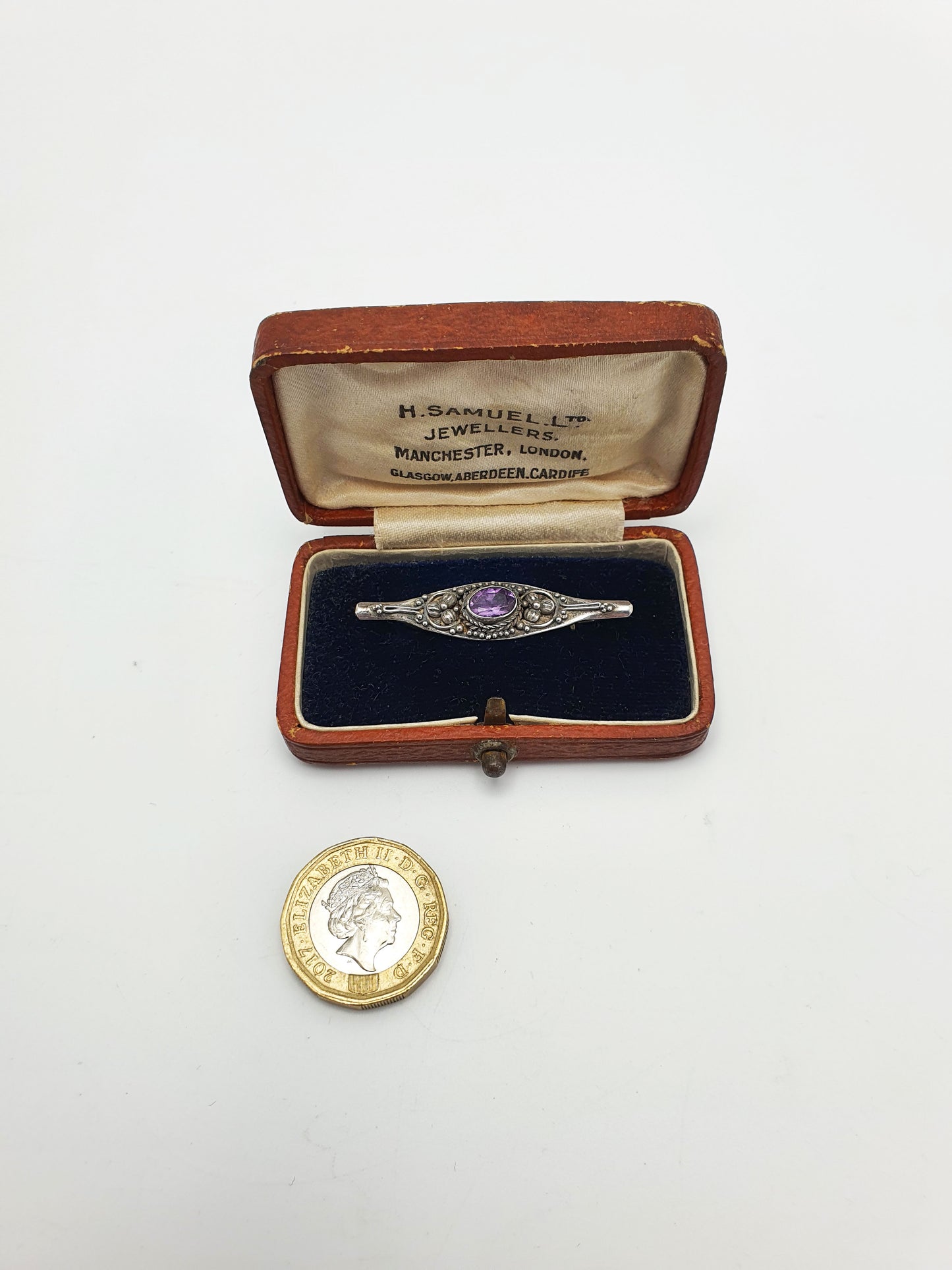 Lovely Antique Edwardian Silver and Purple Amethyst Bar Brooch – circa 1905