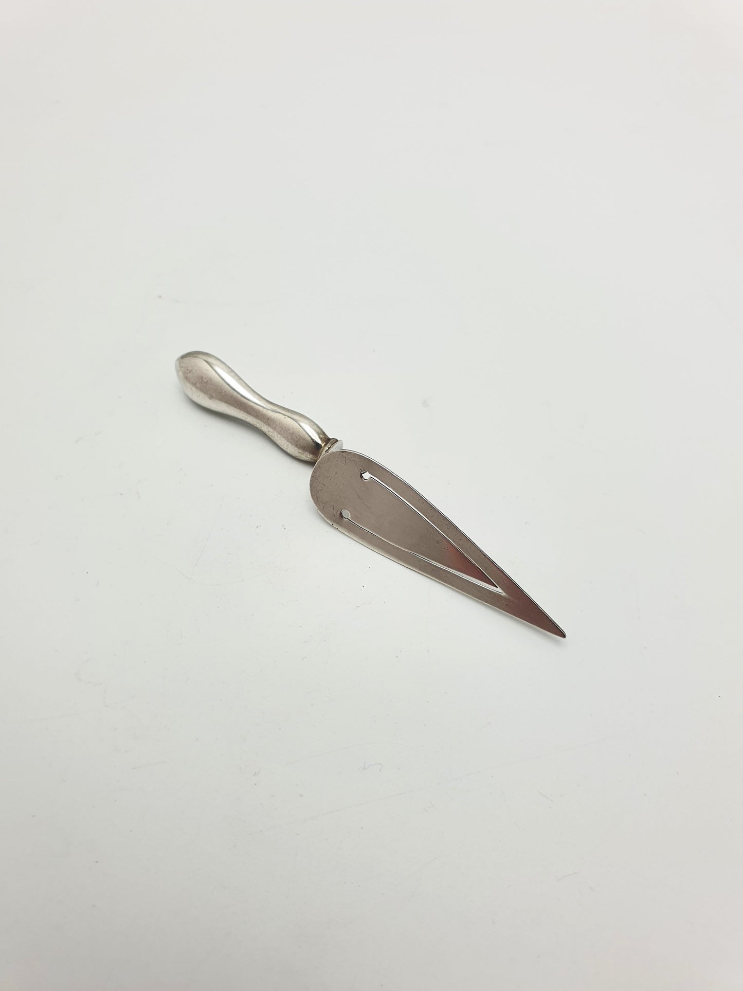 Pretty Antique Sterling Silver Page Marker - 1924