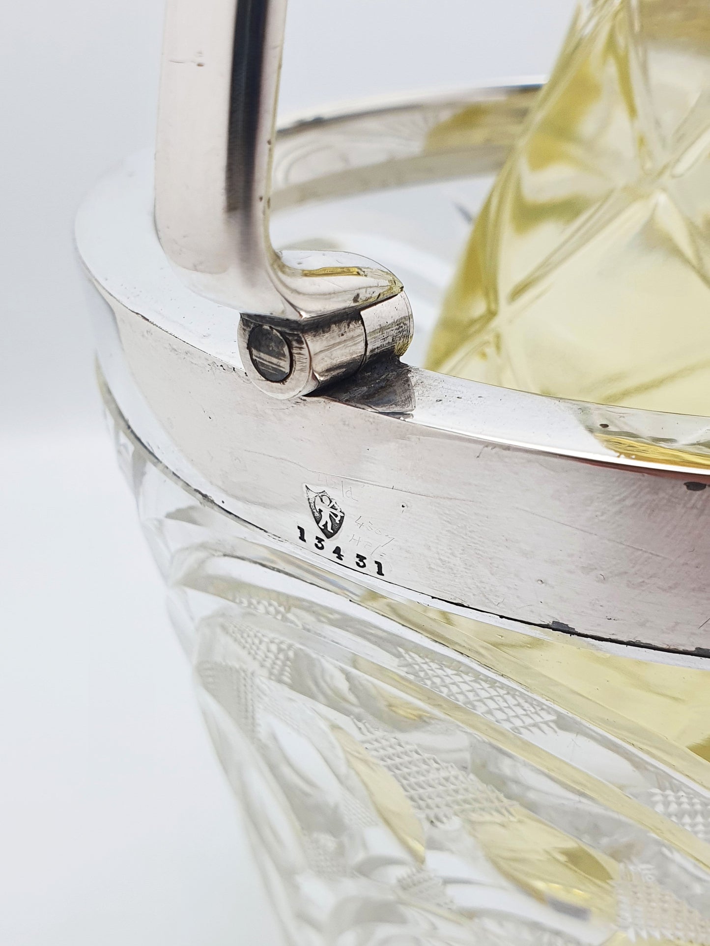 Stunning Edwardian Cut Glass Champagne Bucket with Shaped Handle – circa 1905