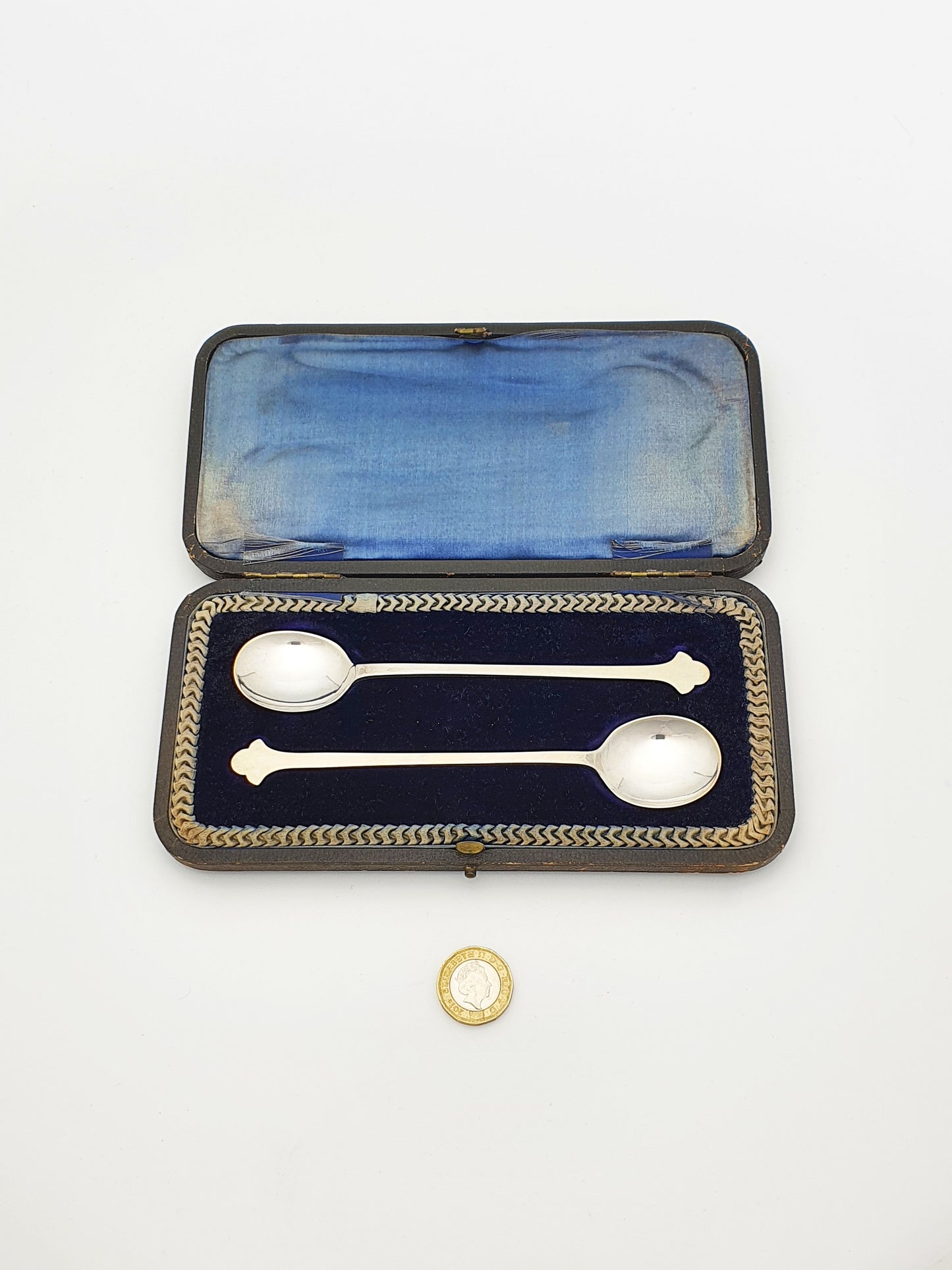 Nice Pair 'Mackintosh style' Silver Spoons - Sheffield 1911