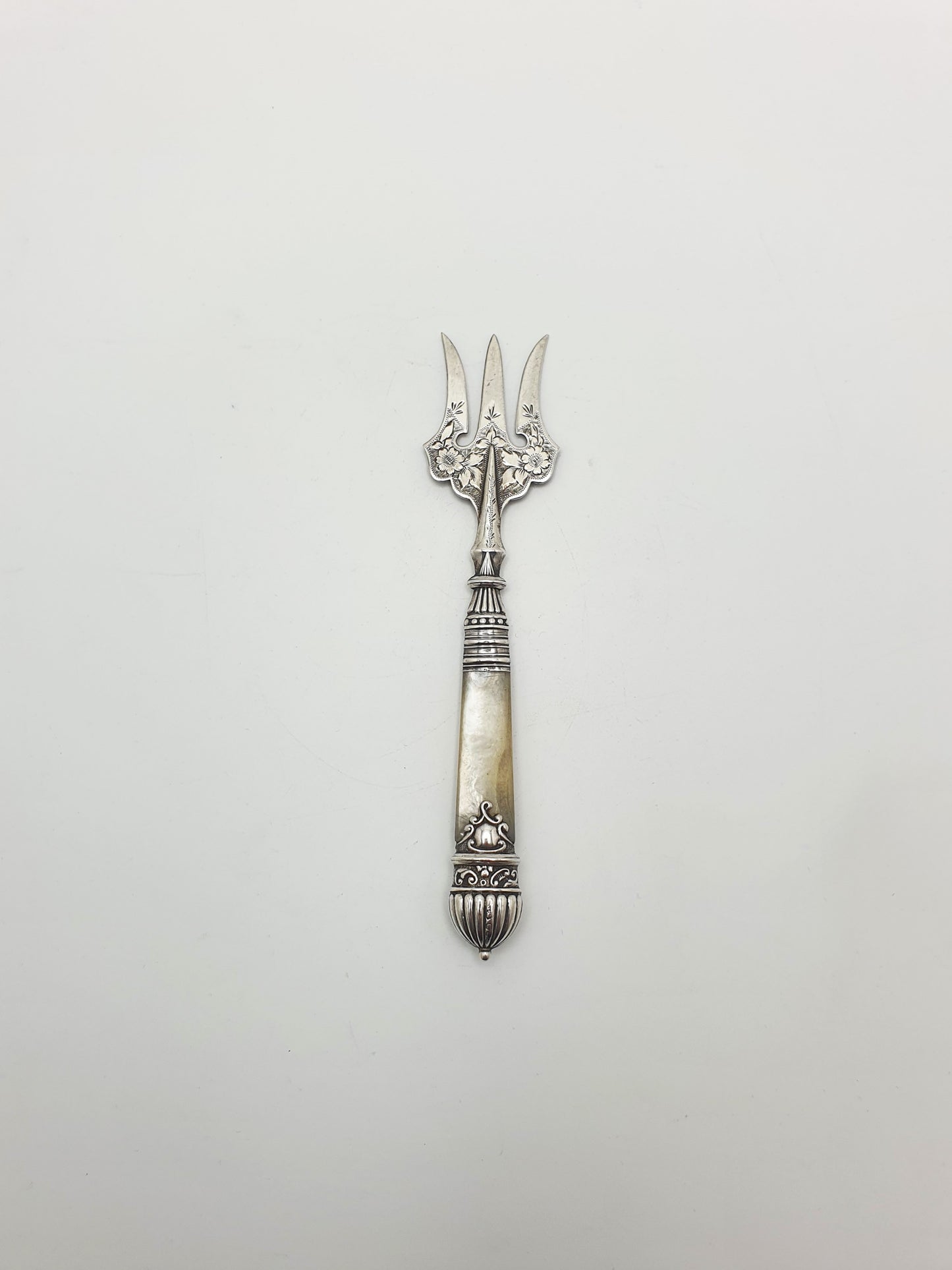 Lovely Antique Victorian Silver & Mother-of-Pearl Serving Fork – 1894
