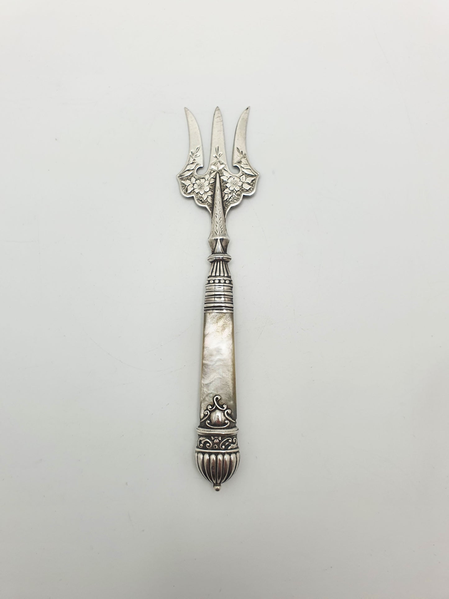 Lovely Antique Victorian Silver & Mother-of-Pearl Serving Fork – 1894