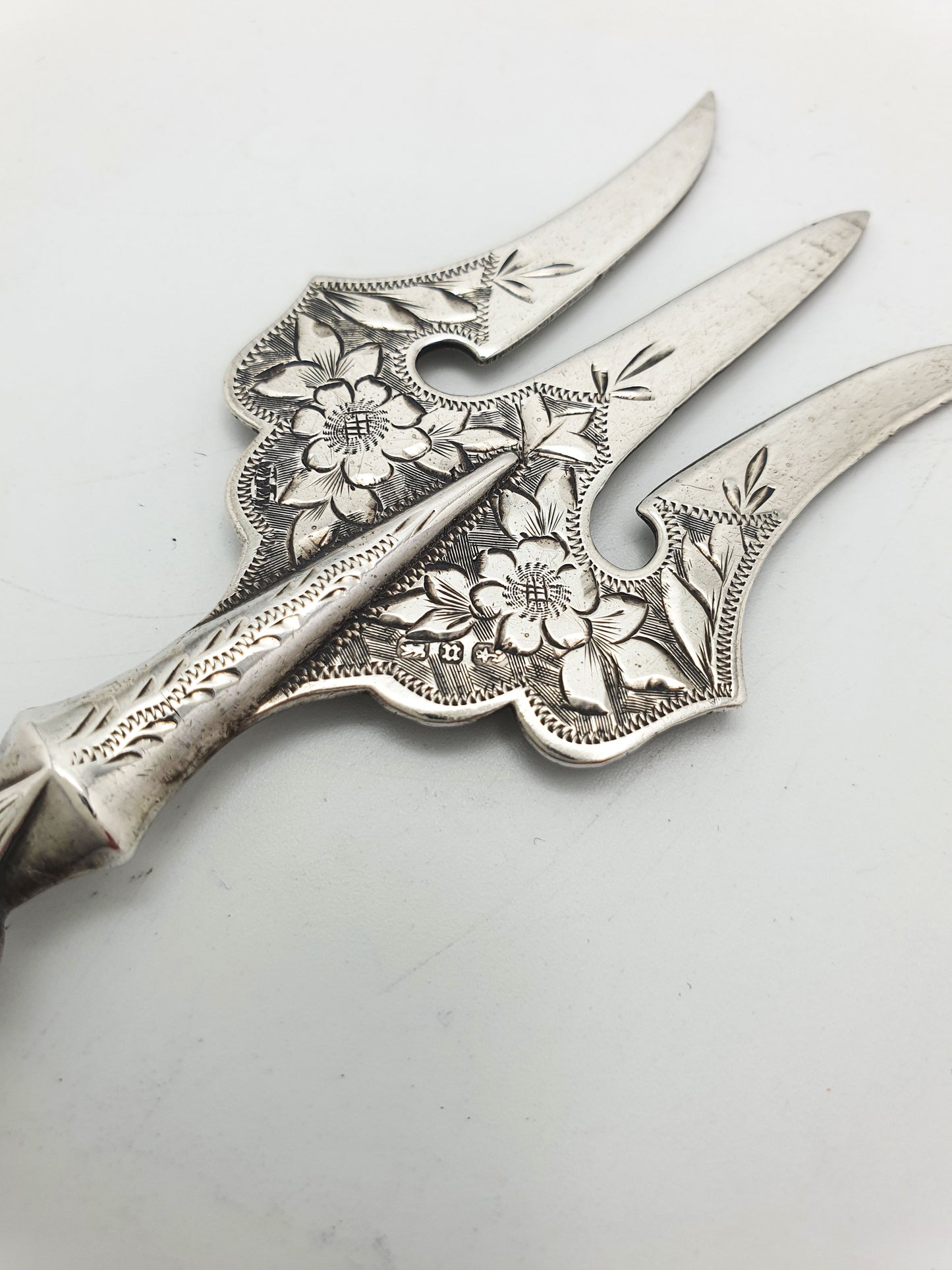 Lovely Antique Victorian Silver & Mother-of-Pearl Serving Fork – 1894