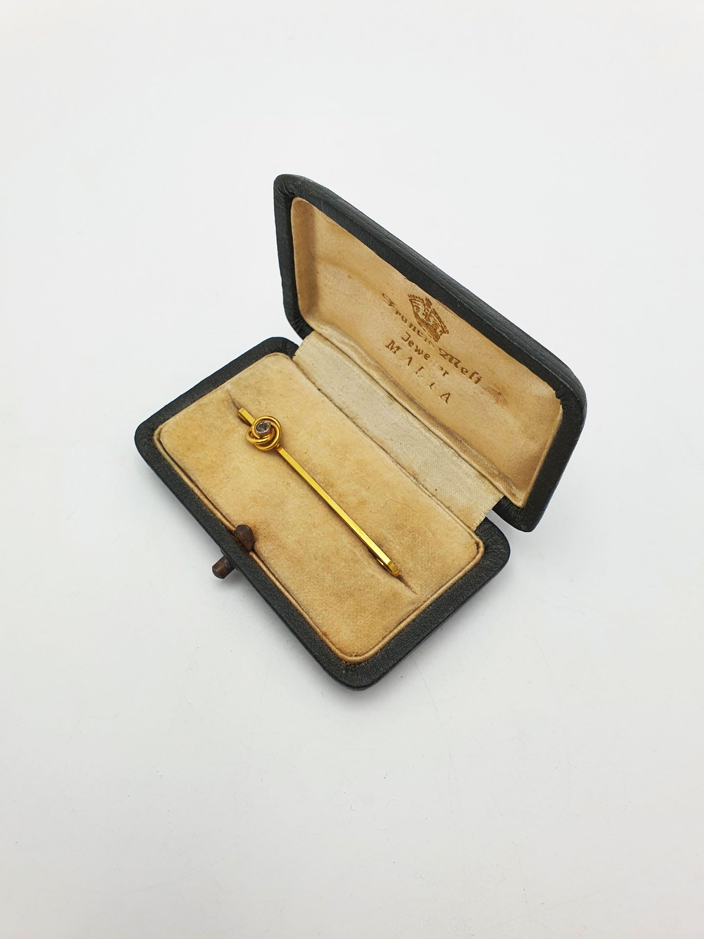 Handsome Antique 9ct Gold and Diamond Tie Pin – circa 1920