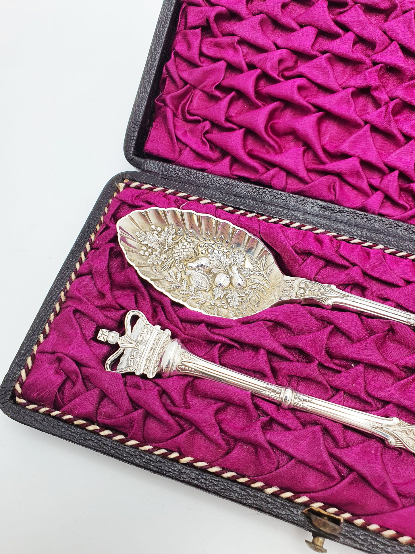 Lovely Pair of Antique Victorian Silver-Plate Diamond Jubilee Berry Spoons - 1897
