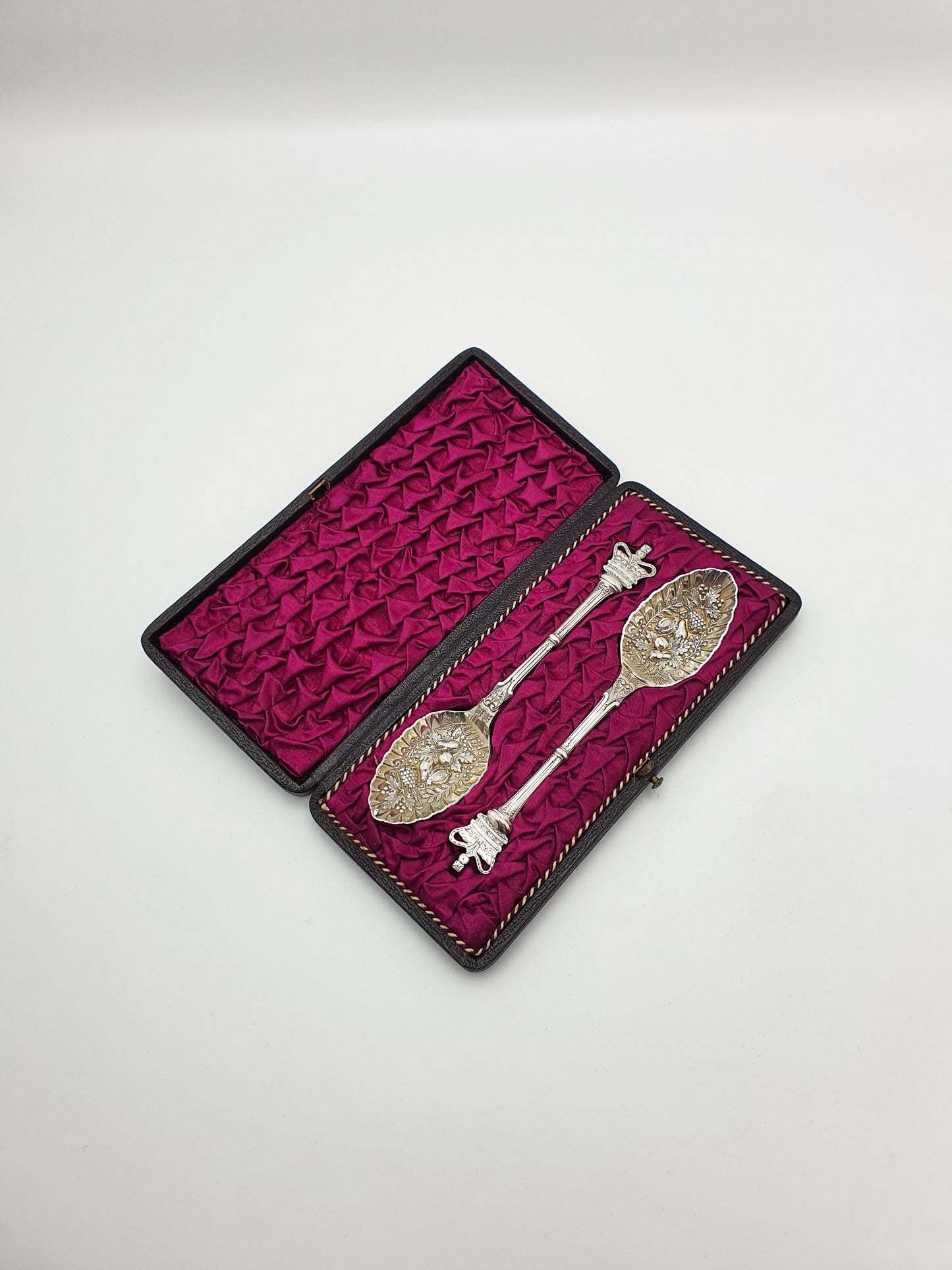 Lovely Pair of Antique Victorian Silver-Plate Diamond Jubilee Berry Spoons - 1897