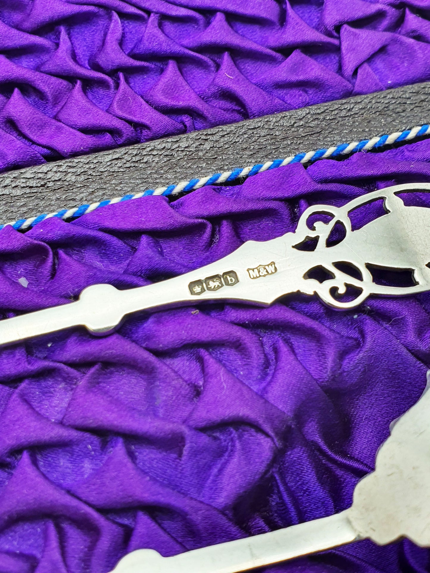 Beautiful pair of Antique George V Sterling Silver Preserve Spoons - 1919