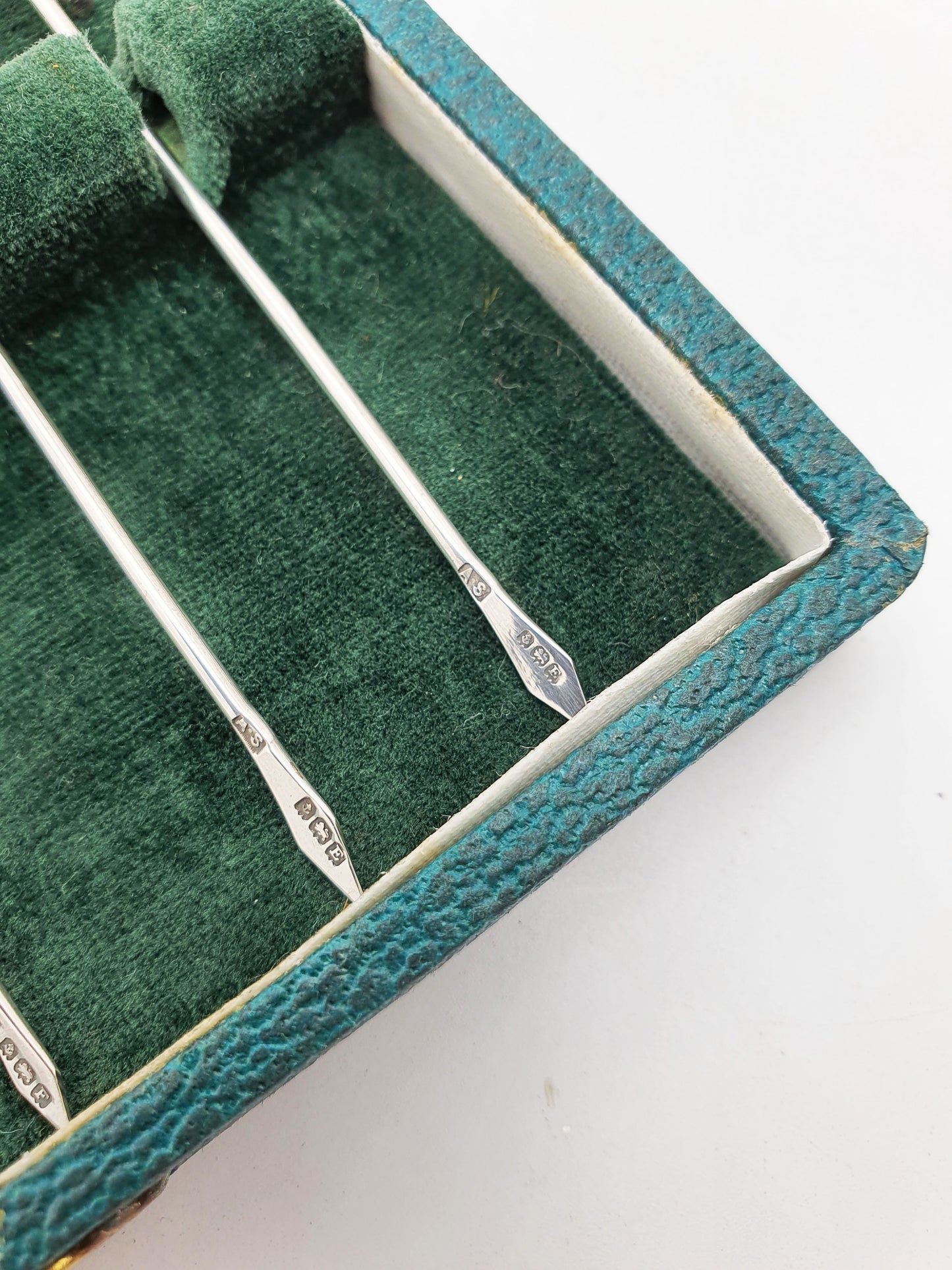 Nice Set of 6 Art Deco Sterling Silver Cocktail Sticks featuring Cockerel Finials – 1929