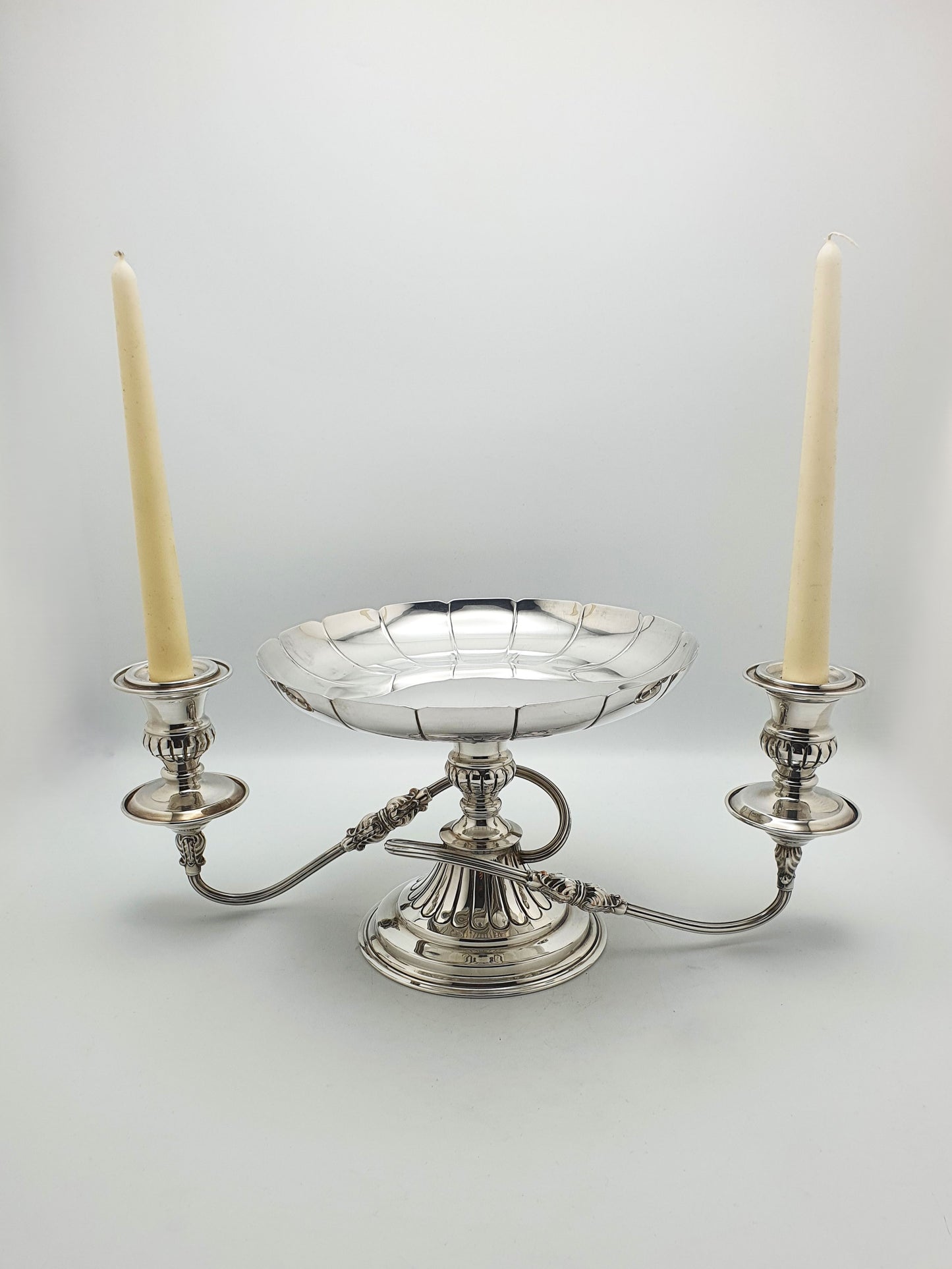 Lovely Elkington & Co Silver-Plated Centrepiece with Dual Candle Holders – circa 1920
