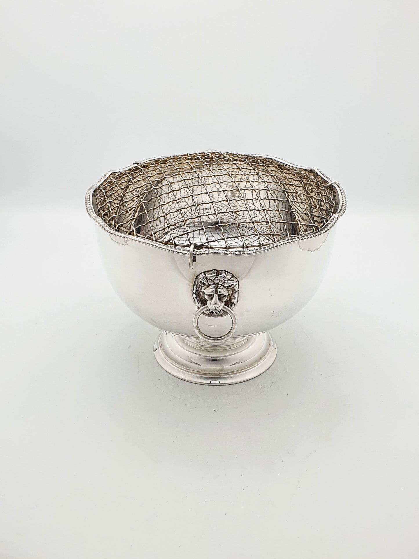 Gorgeous Silver-Plated Rose Bowl with Lion Mask Handles – circa 1960