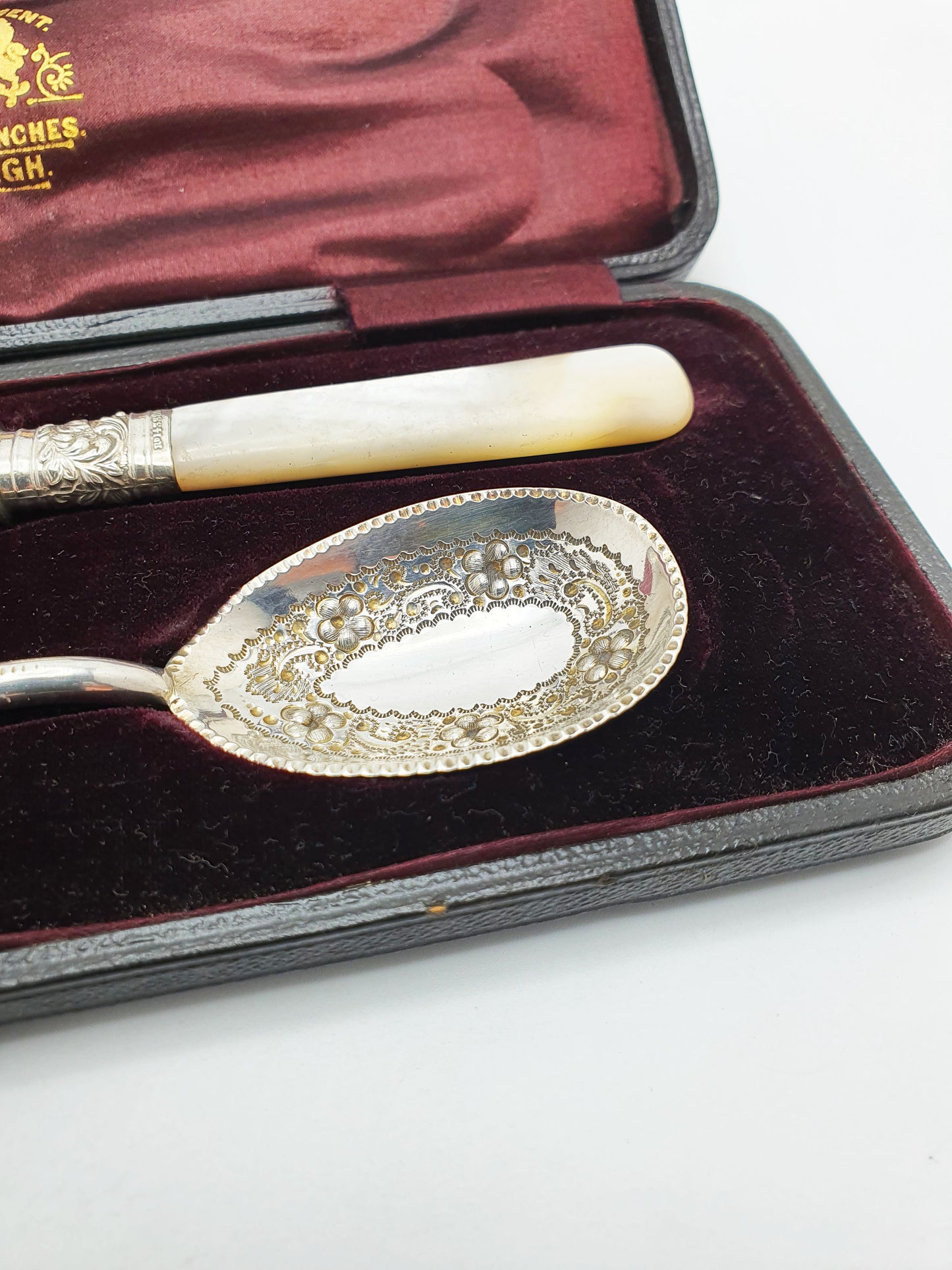 Antique Hamilton & Inches Edinburgh Silver-Plated and Mother-of-Pearl Dessert Set – circa 1890