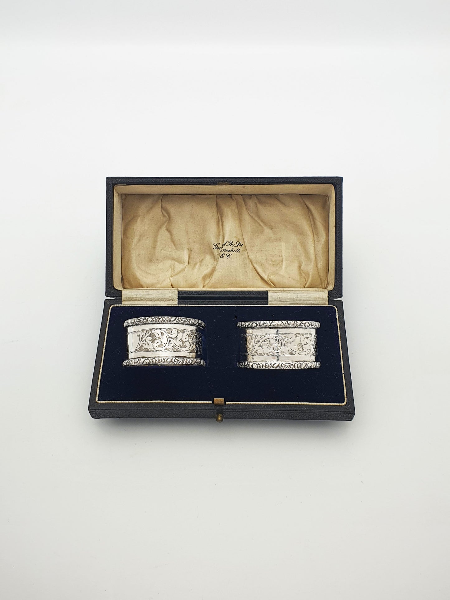 Lovely Pair of Edwardian Sterling Silver Napkin Rings in Fitted Case - 1906