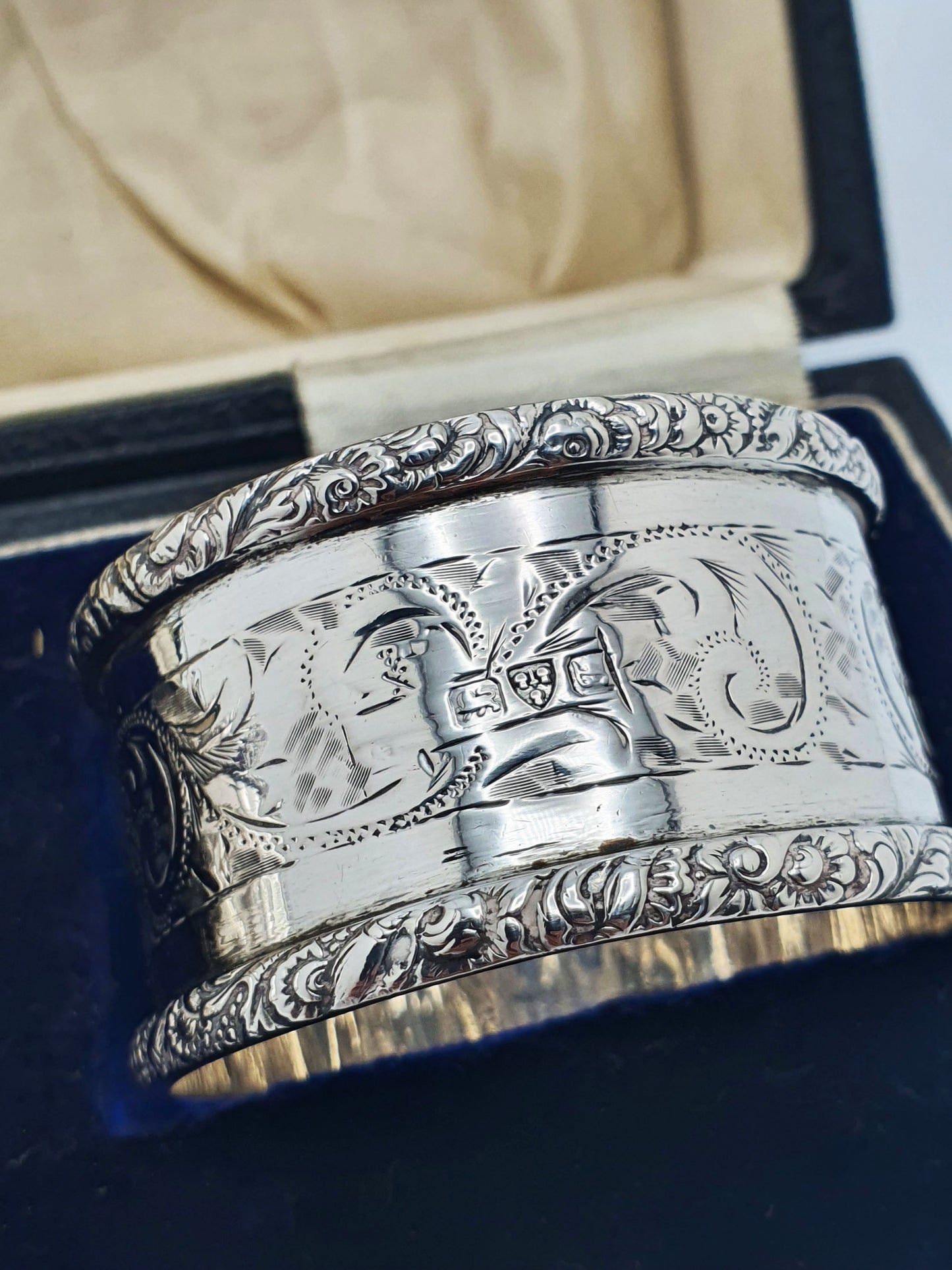 Lovely Pair of Edwardian Sterling Silver Napkin Rings in Fitted Case - 1906