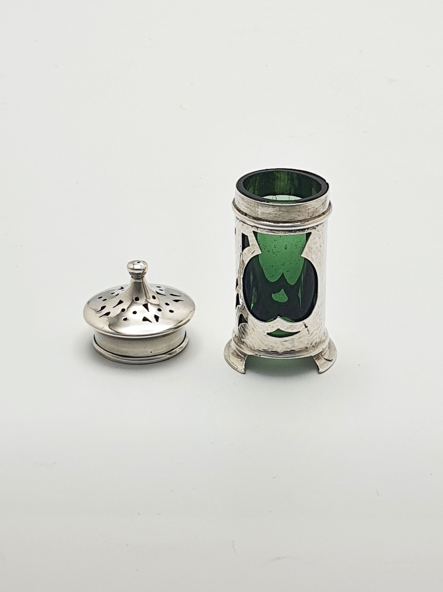 Nice Edwardian Arts and Crafts Silver Pepper Pot - 1906
