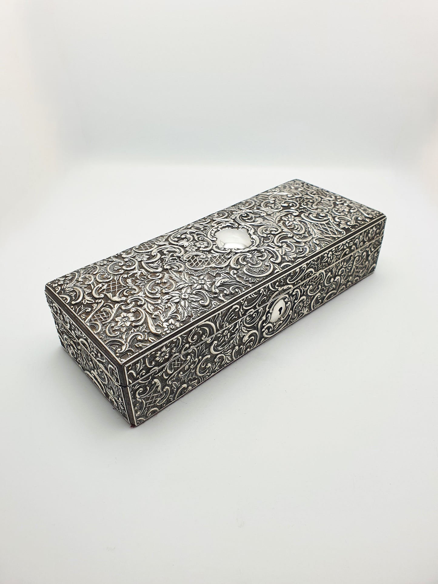 Fabulous Antique Sterling Silver Repoussé Jewellery or Trinket Box - 1897