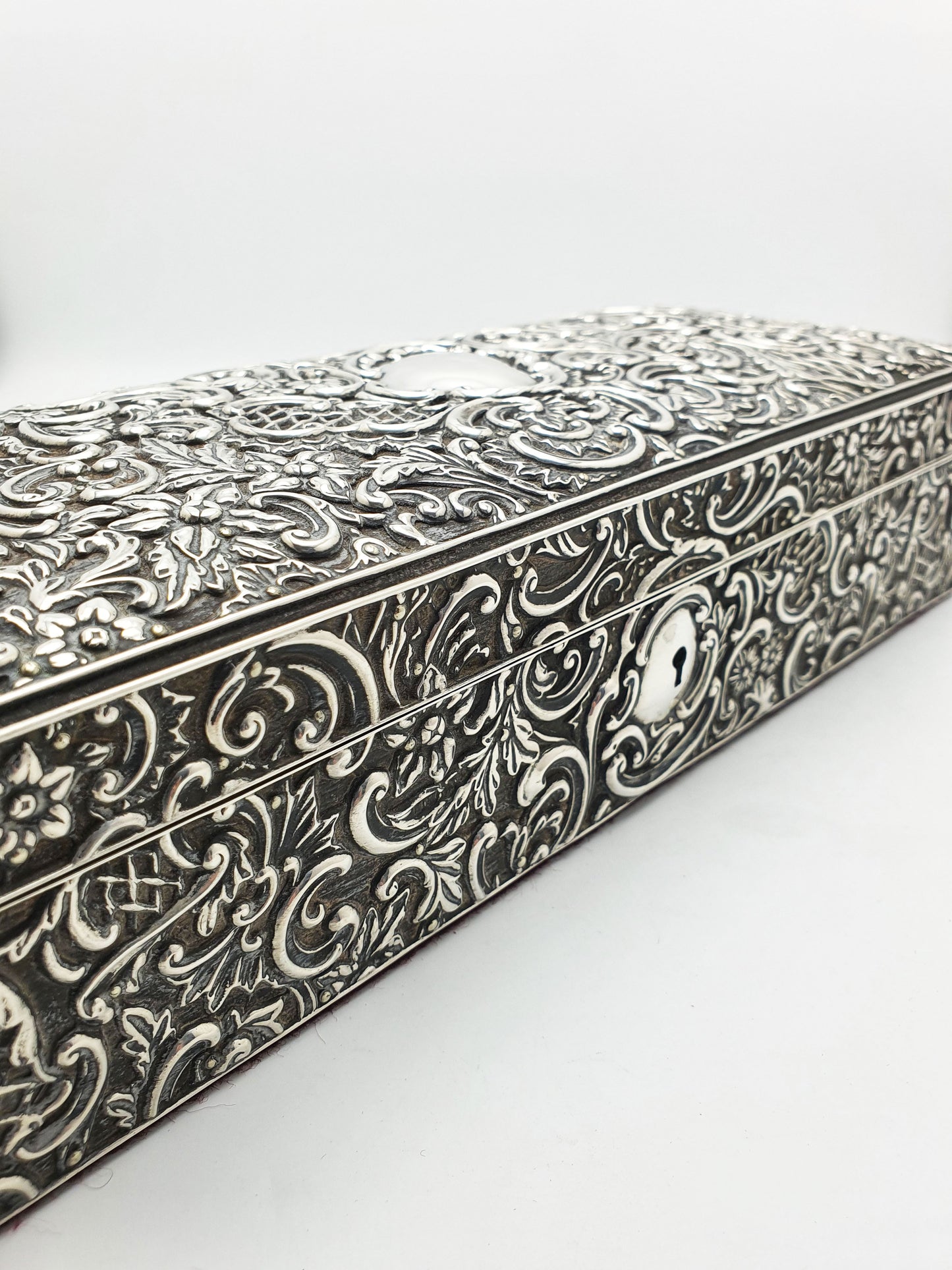 Fabulous Antique Sterling Silver Repoussé Jewellery or Trinket Box - 1897