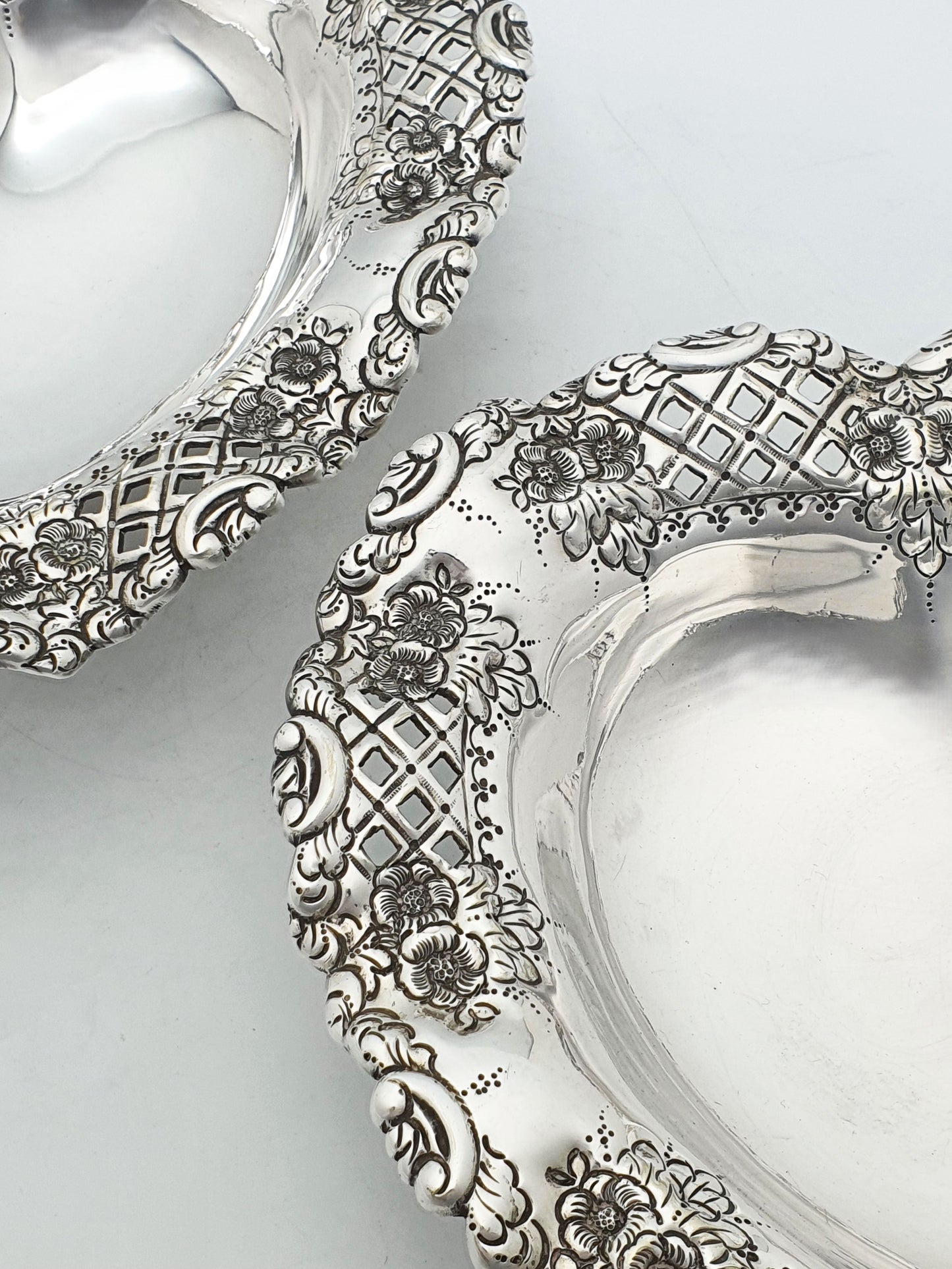 Gorgeous Pair of Ornate Antique Edwardian Heart-Shaped Dishes – circa 1905