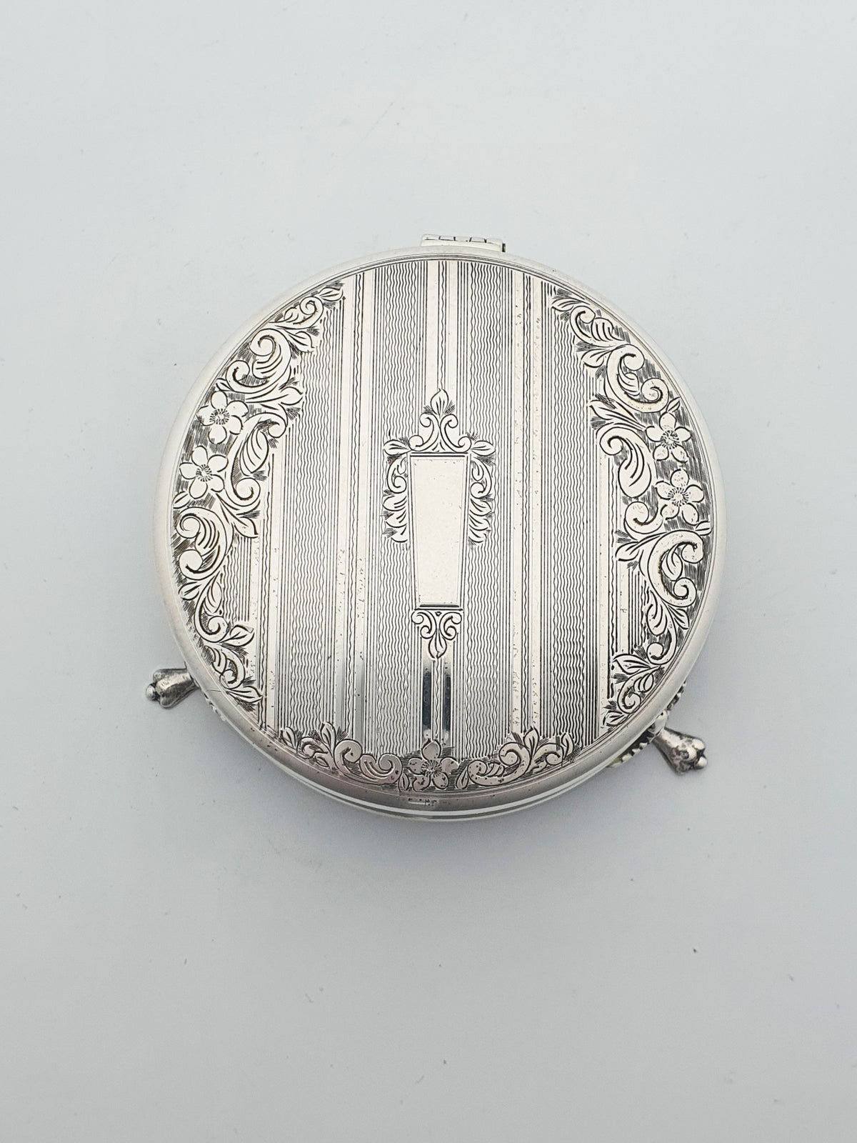 Gorgeous Elizabeth II Sterling Silver Jewellery Box With Engraved Lid - 1976