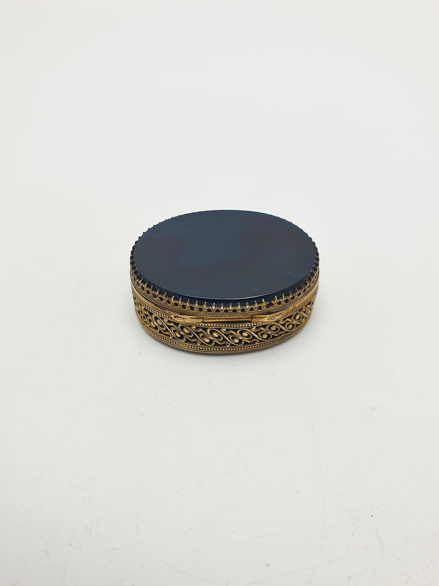 Nice Antique Victorian Gilt Brass & Agate Box – circa 1890