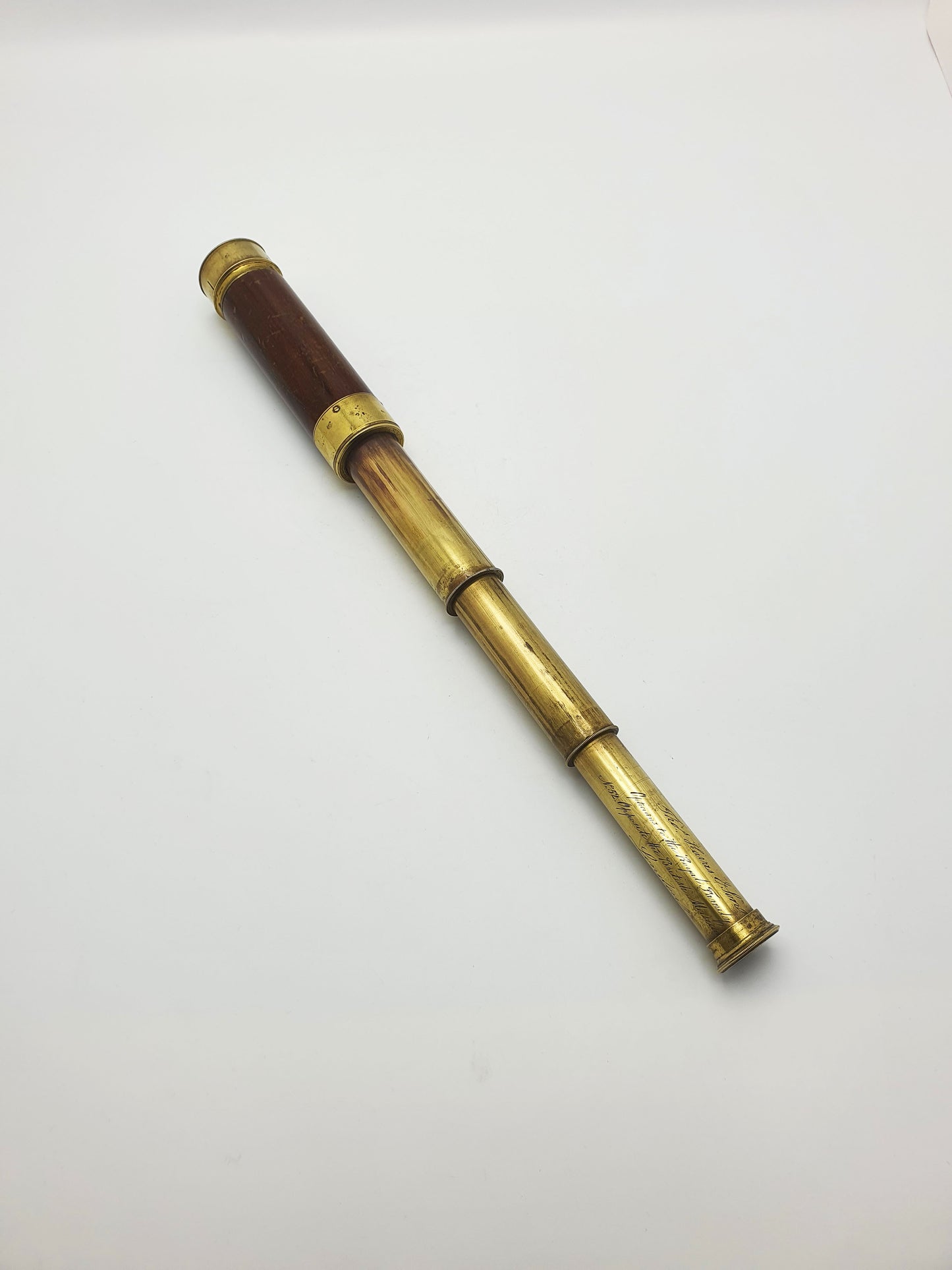 Handsome Antique Brass Telescope - Thomas Harris & Son, Opticians to the Royal Family – circa 1870