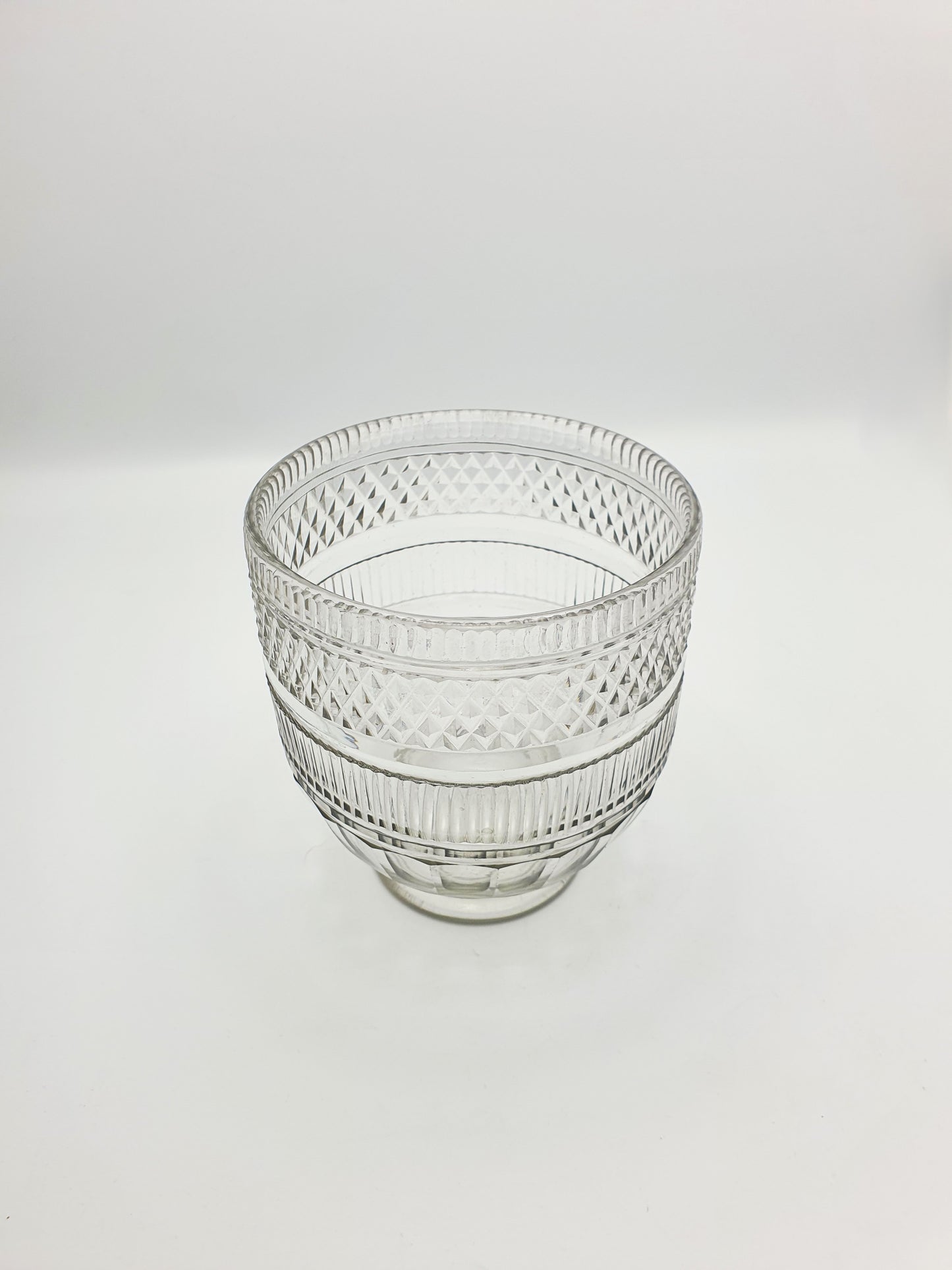 Large Antique Georgian Cut Glass Tea Mixing Bowl – circa 1800